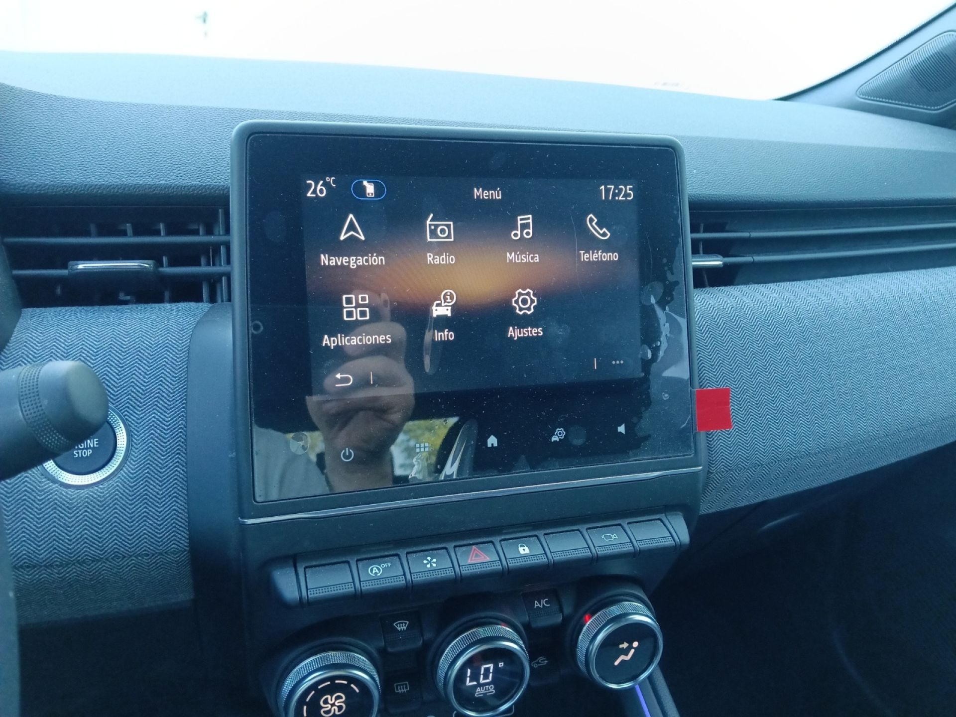 Renault Clio - 12