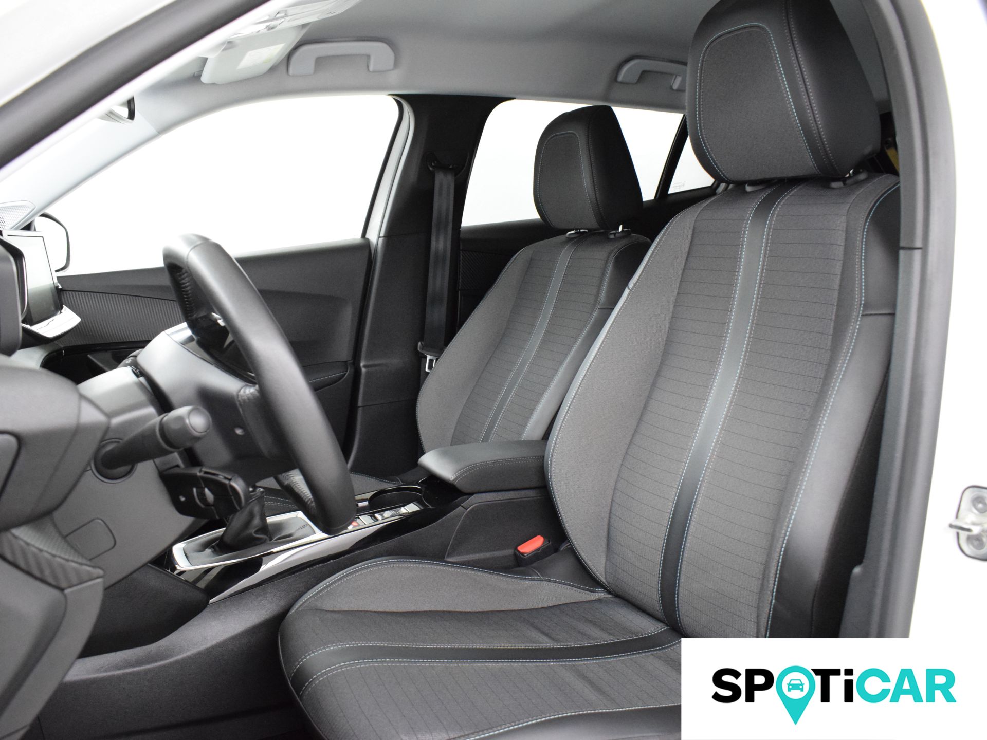 Peugeot 2008 - 9