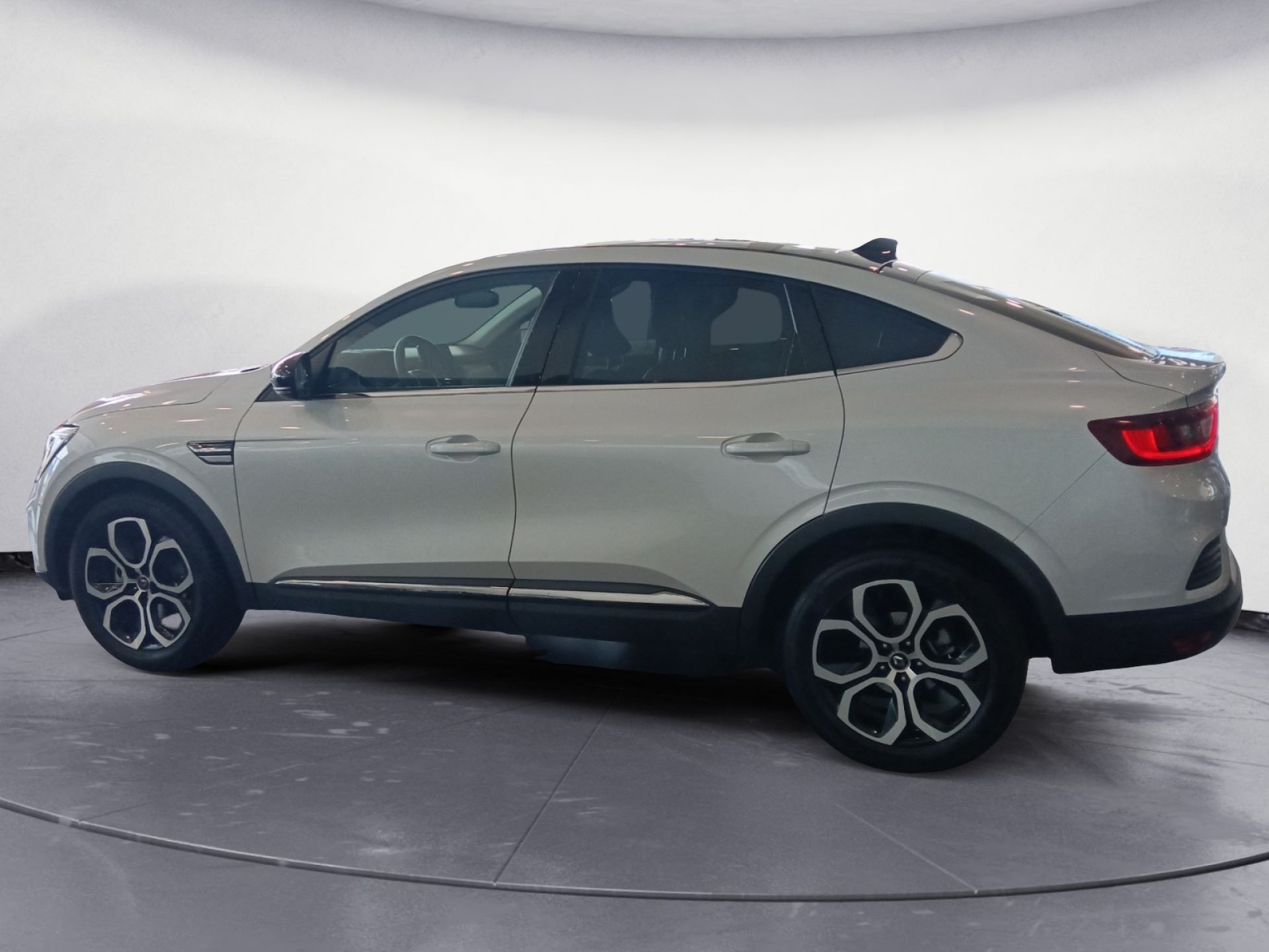 Renault Arkana - 6