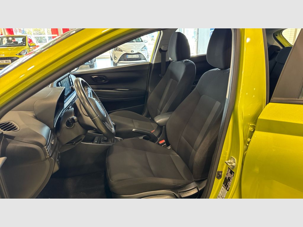 Hyundai i20 - 11