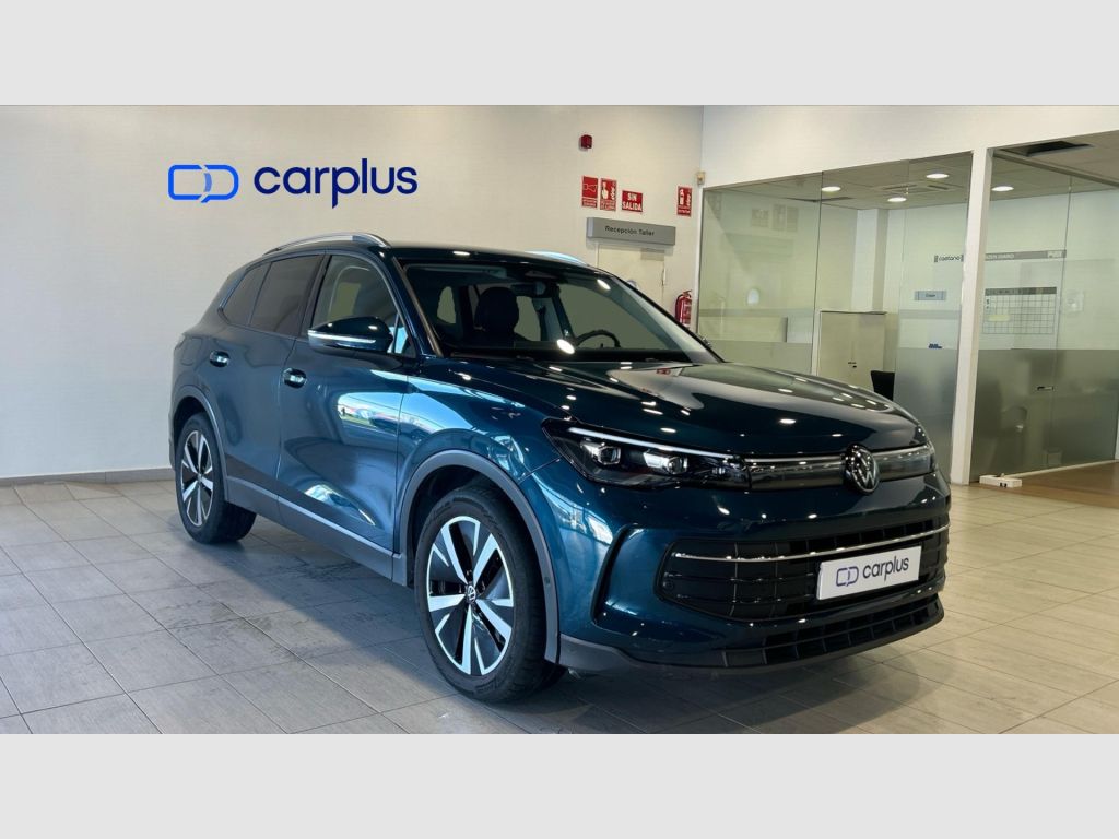 Volkswagen Tiguan - 2