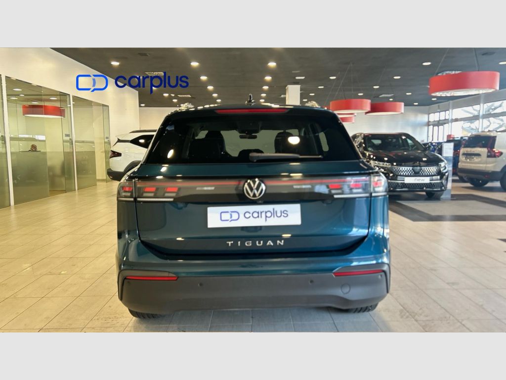 Volkswagen Tiguan - 6