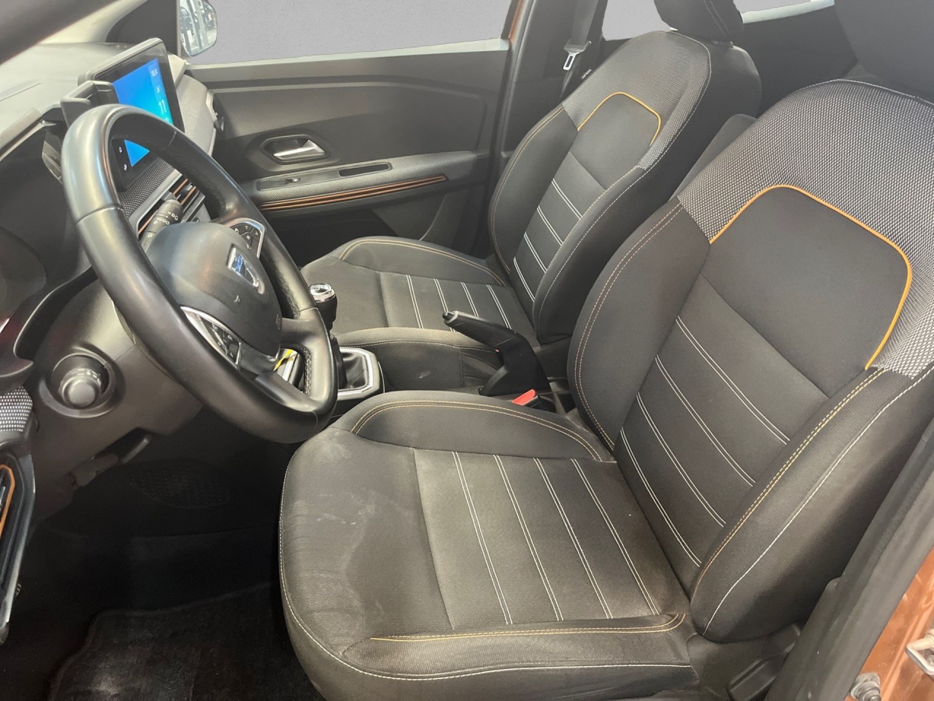 Dacia Sandero - 11