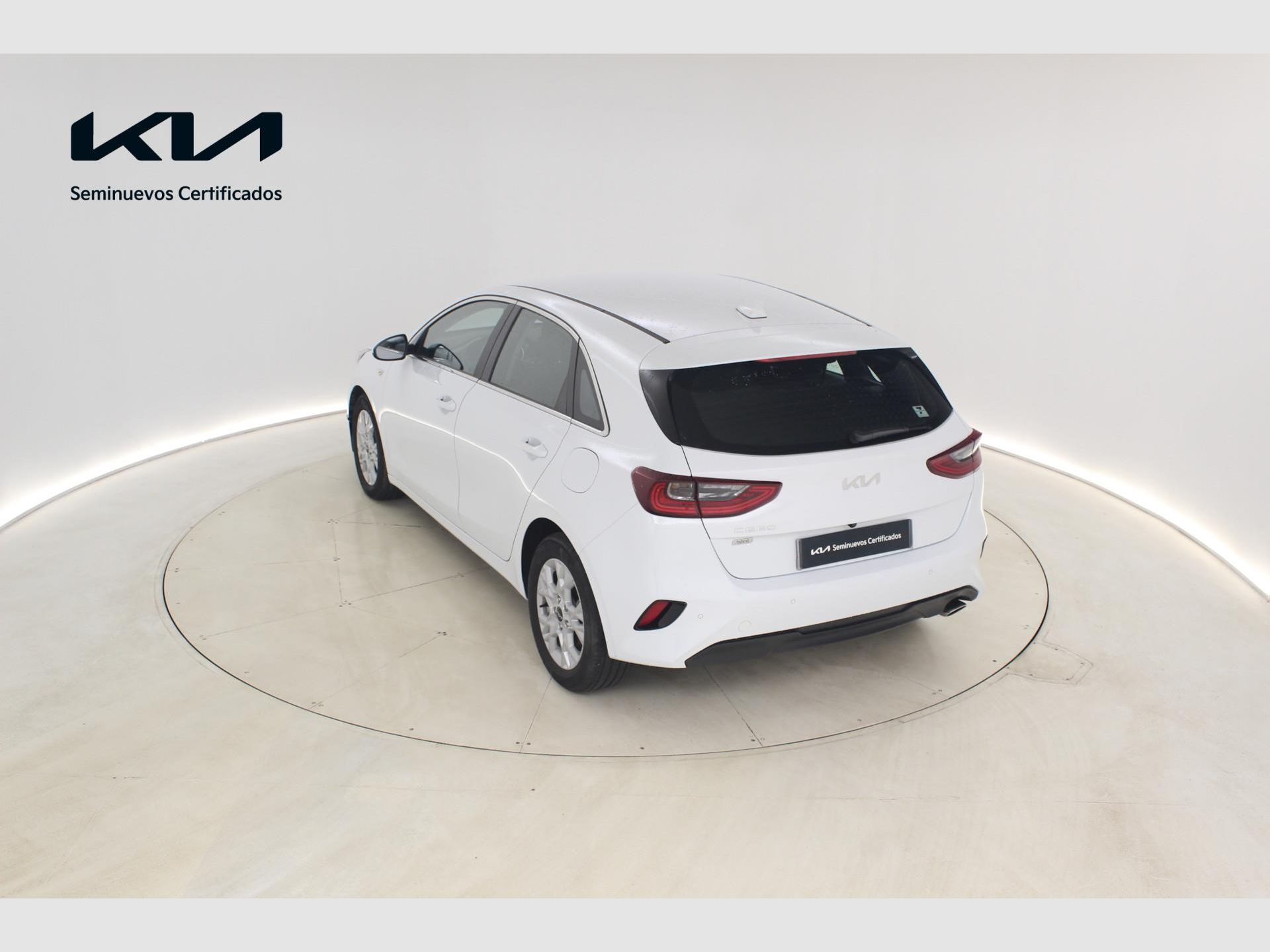 Kia Ceed - 6