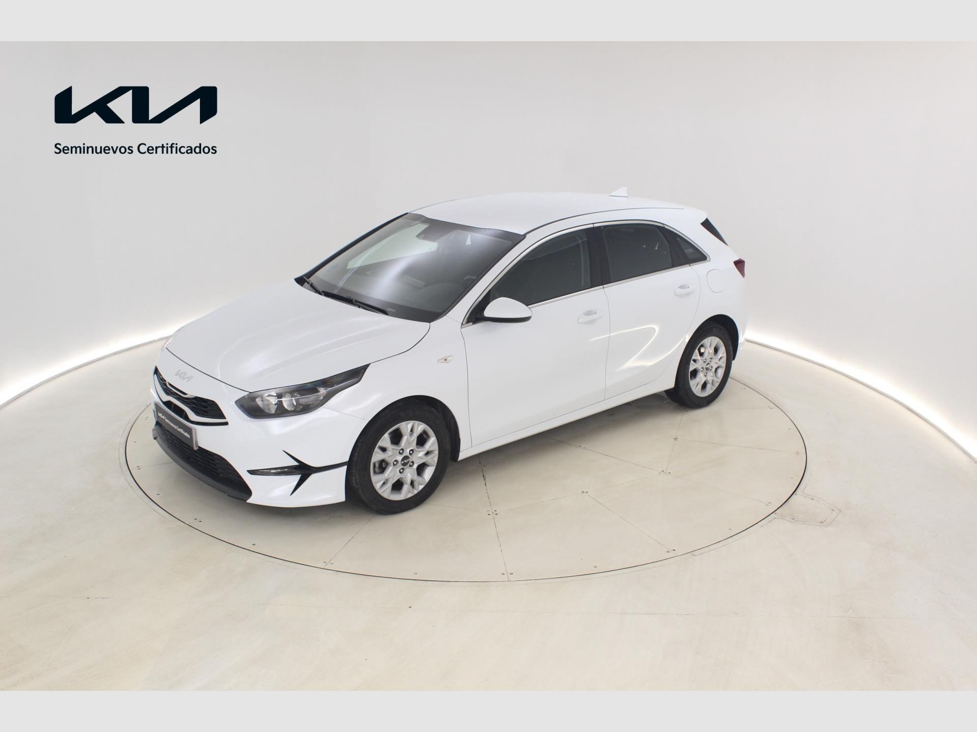 Kia Ceed - 3