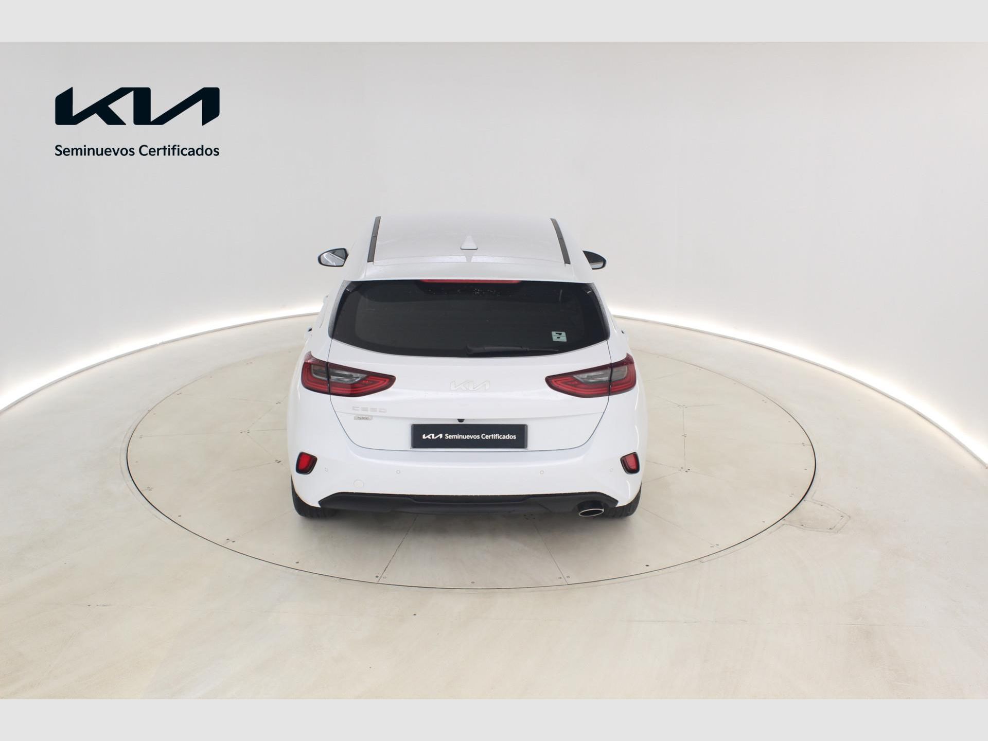 Kia Ceed - 7