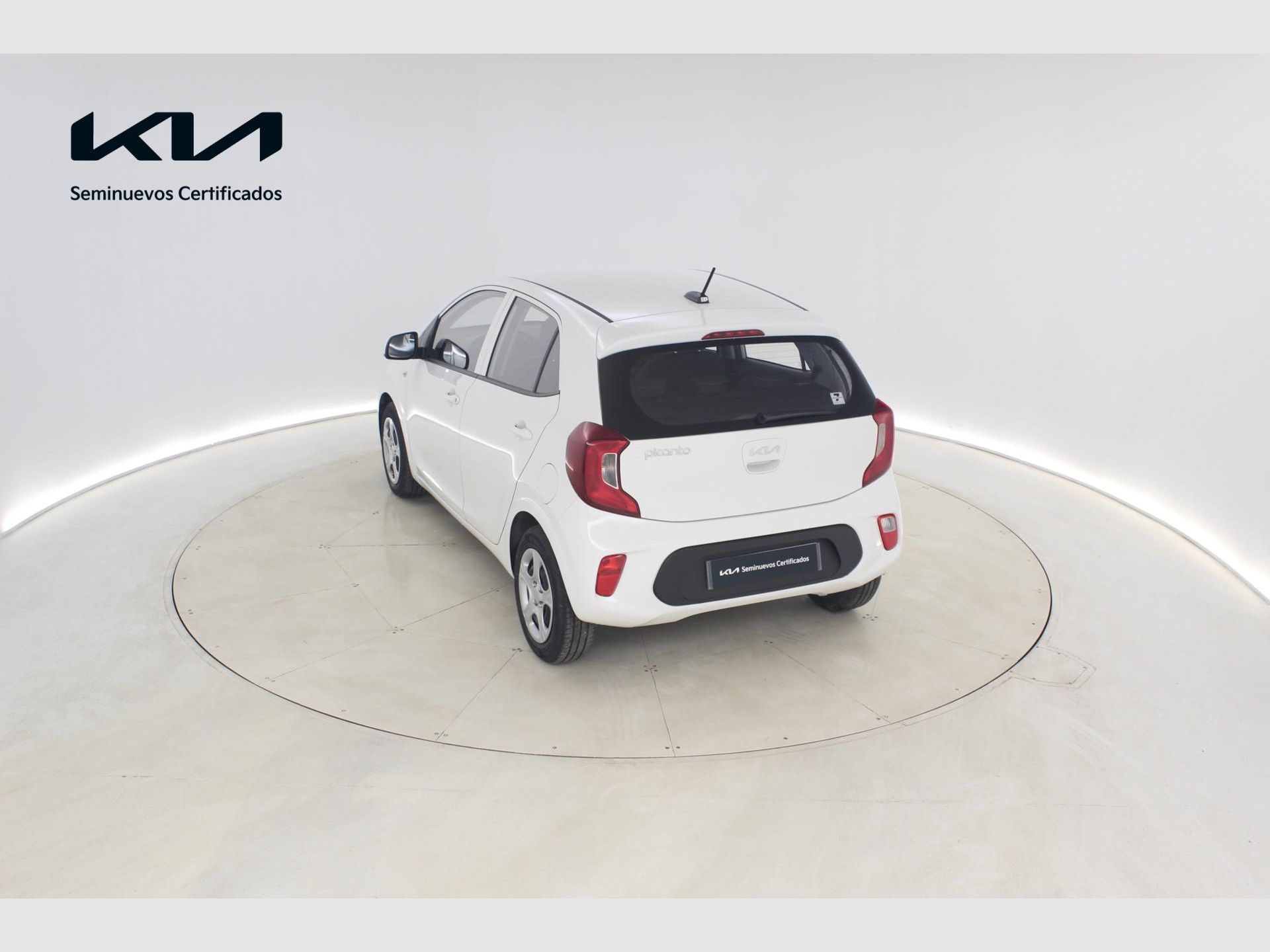 Kia Picanto - 8