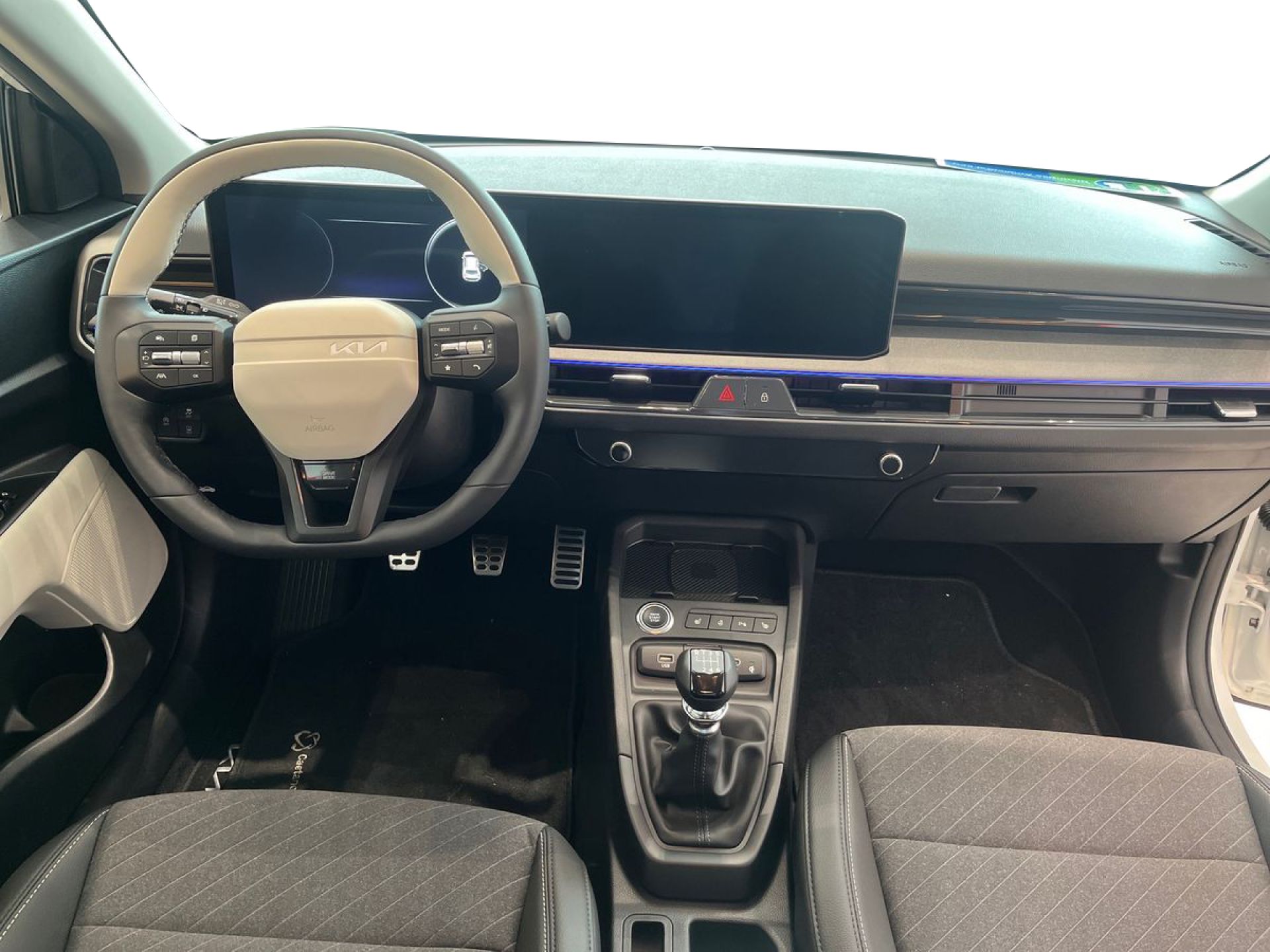 Kia Stonic - 10