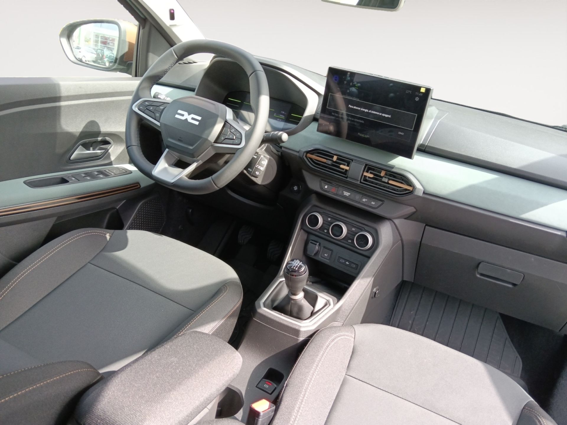 Dacia Sandero - 8