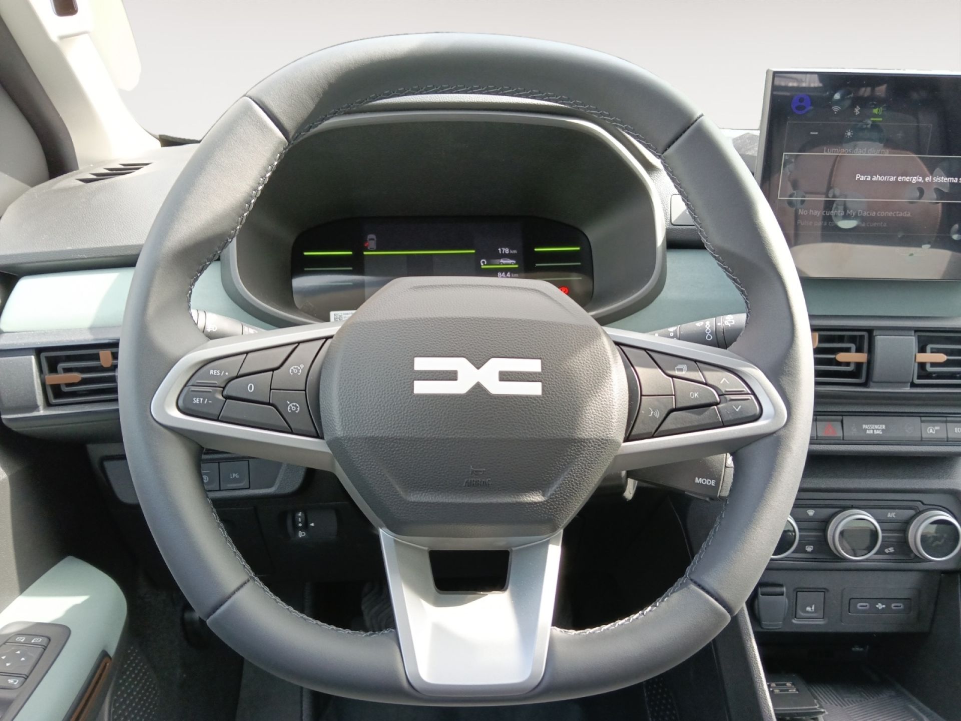 Dacia Sandero - 10