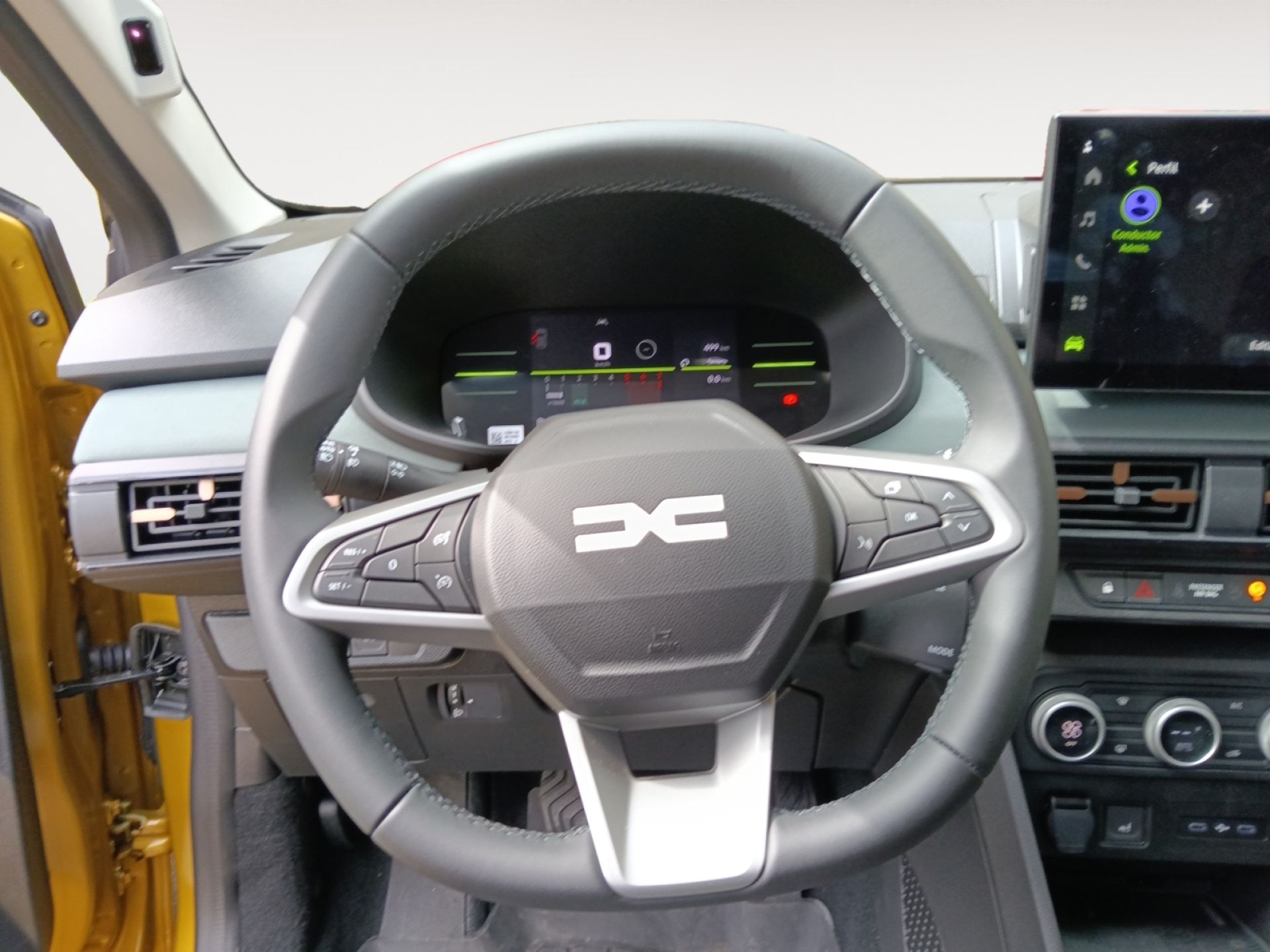 Dacia Sandero - 10