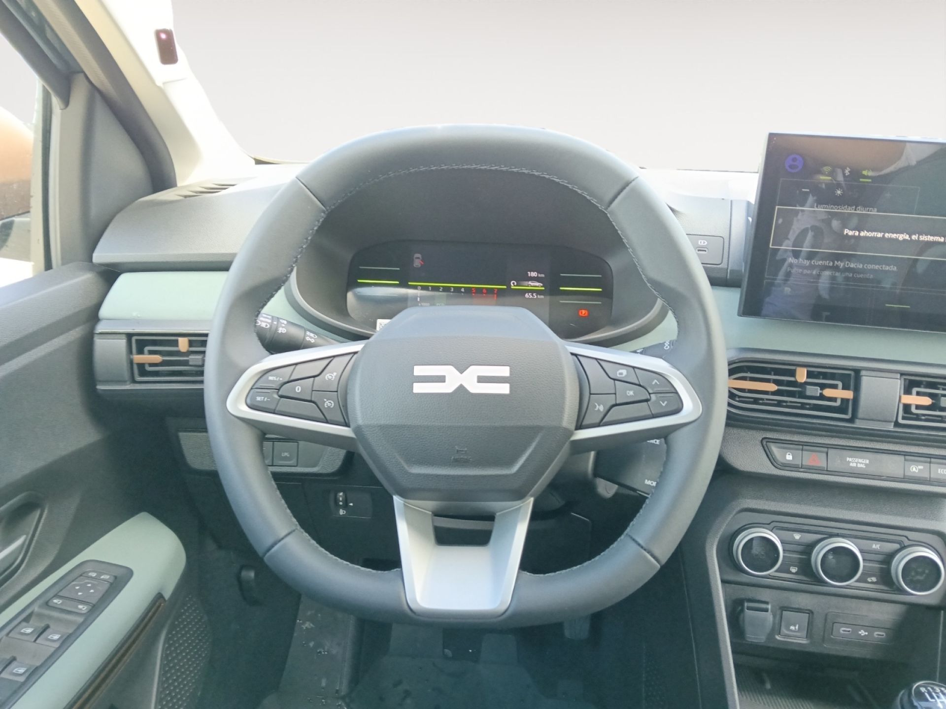 Dacia Sandero - 10