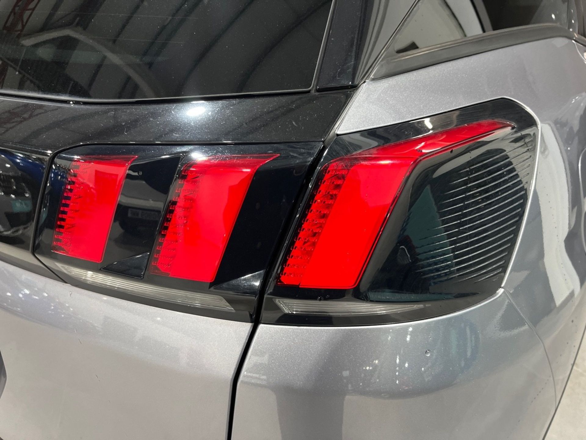 Peugeot 3008 - 10