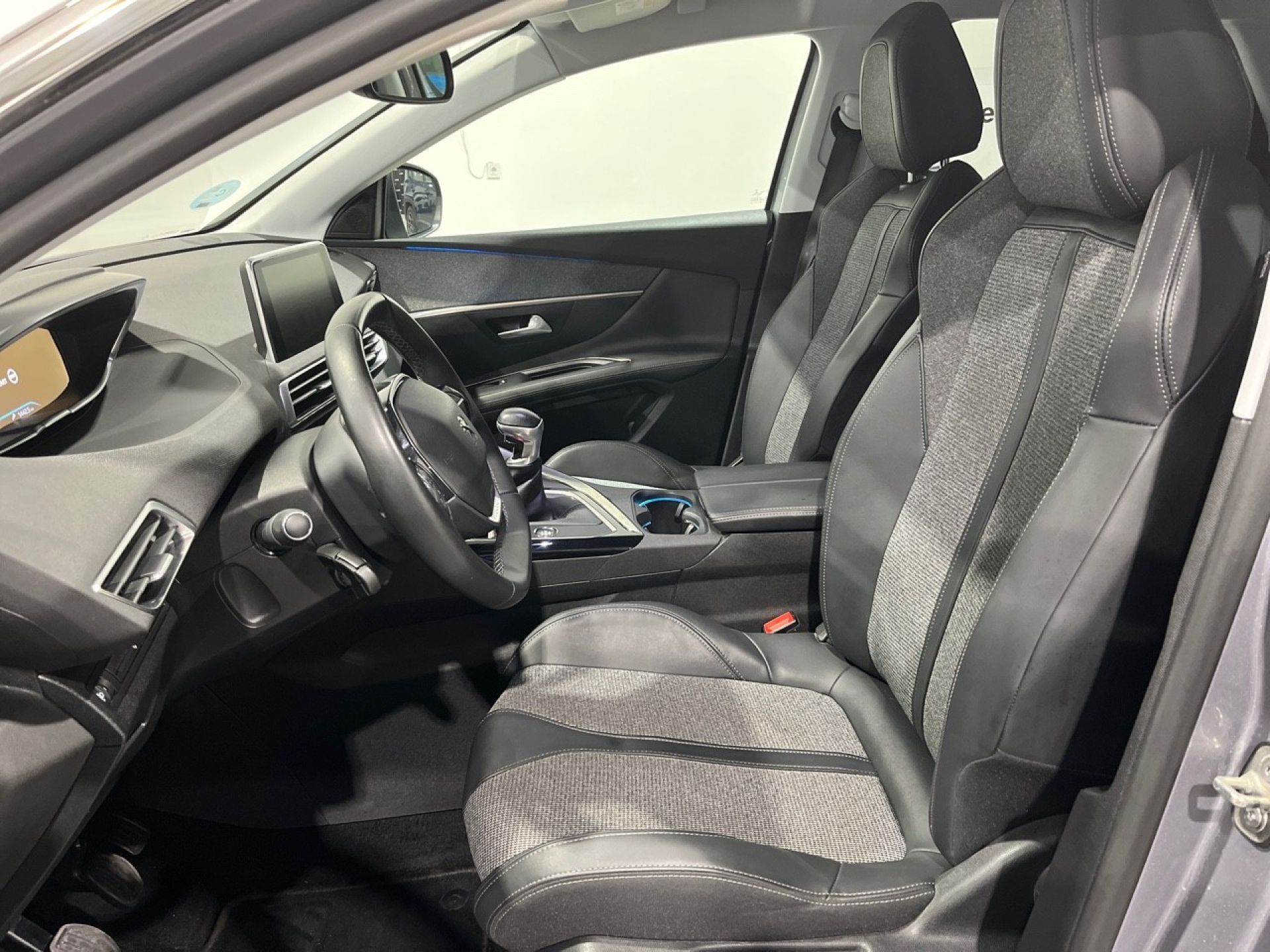 Peugeot 3008 - 11
