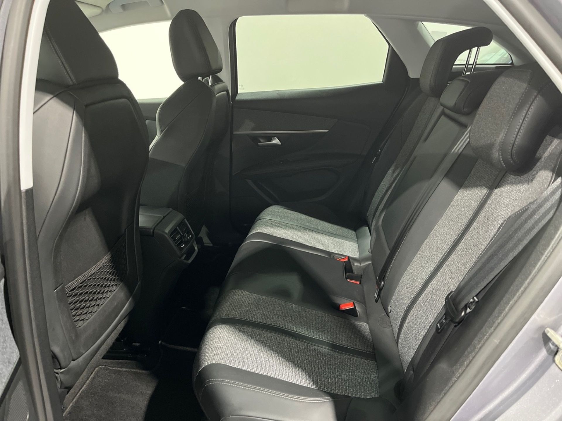 Peugeot 3008 - 12