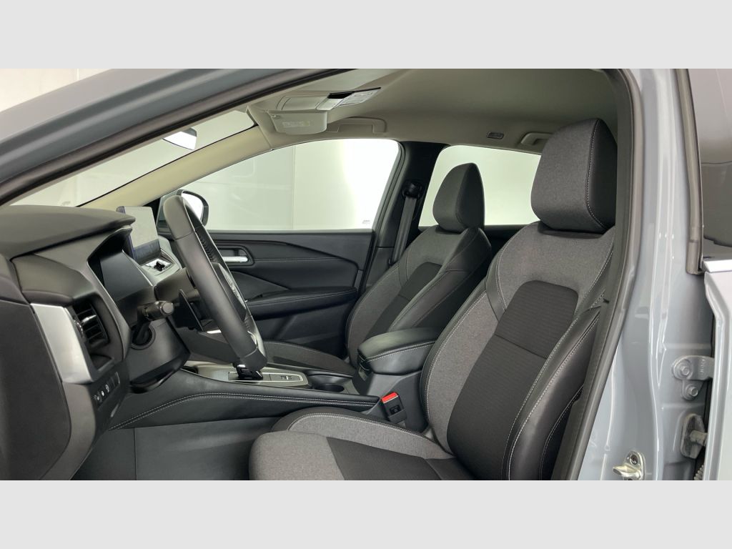Nissan Qashqai - 11