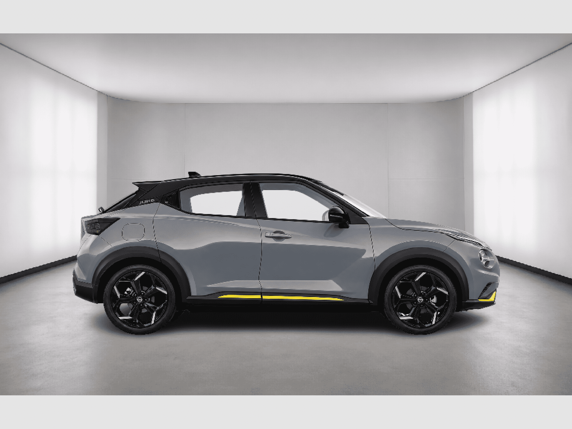 Nissan JUKE - 2