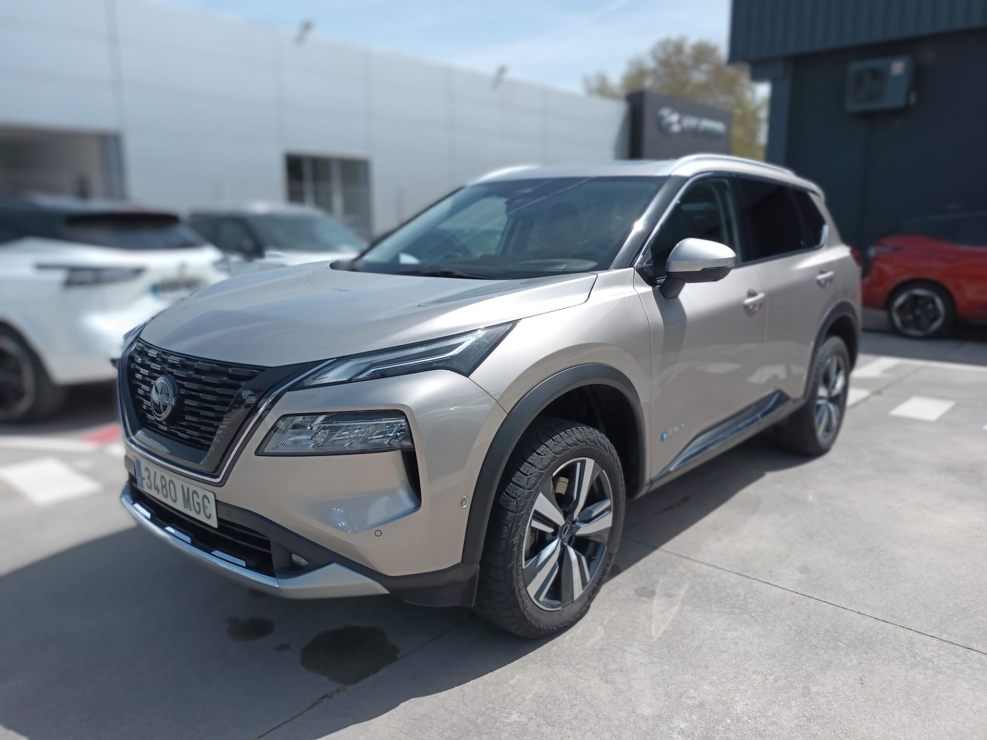 Nissan X-Trail - 4