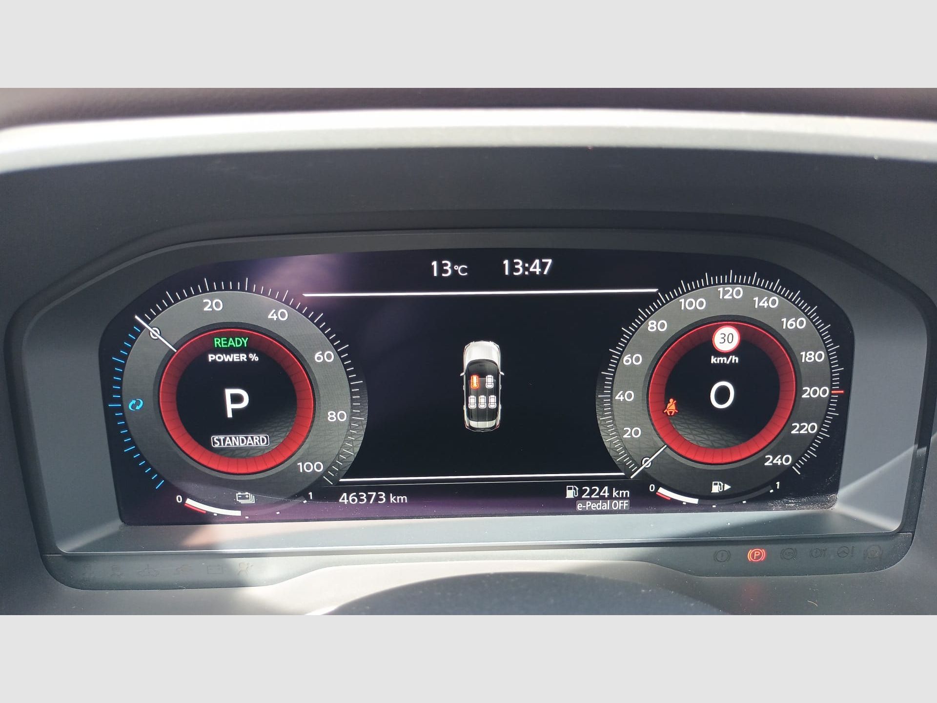 Nissan X-Trail - 11