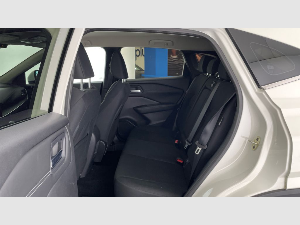 Nissan Qashqai - 12