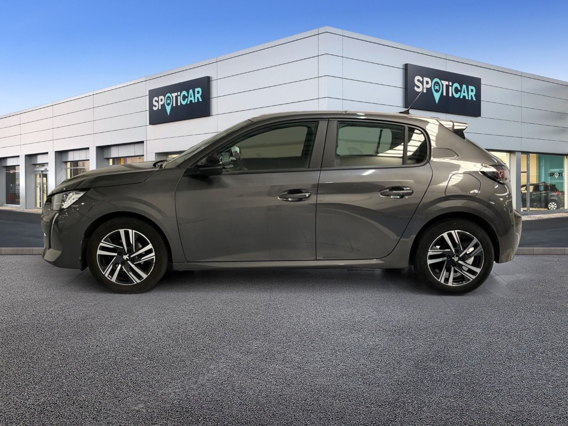 Peugeot 208 - 4