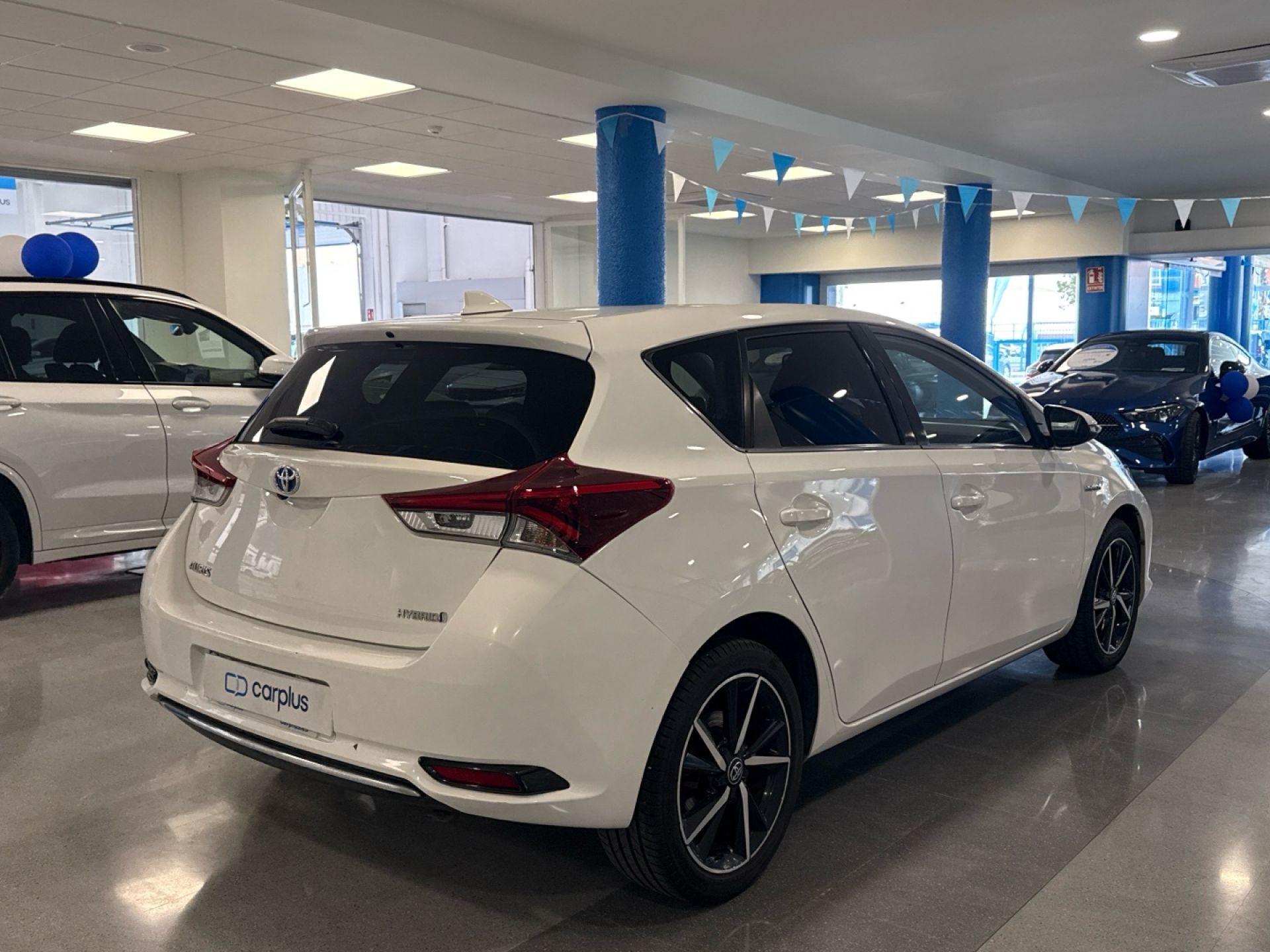 TOYOTA Auris - 7