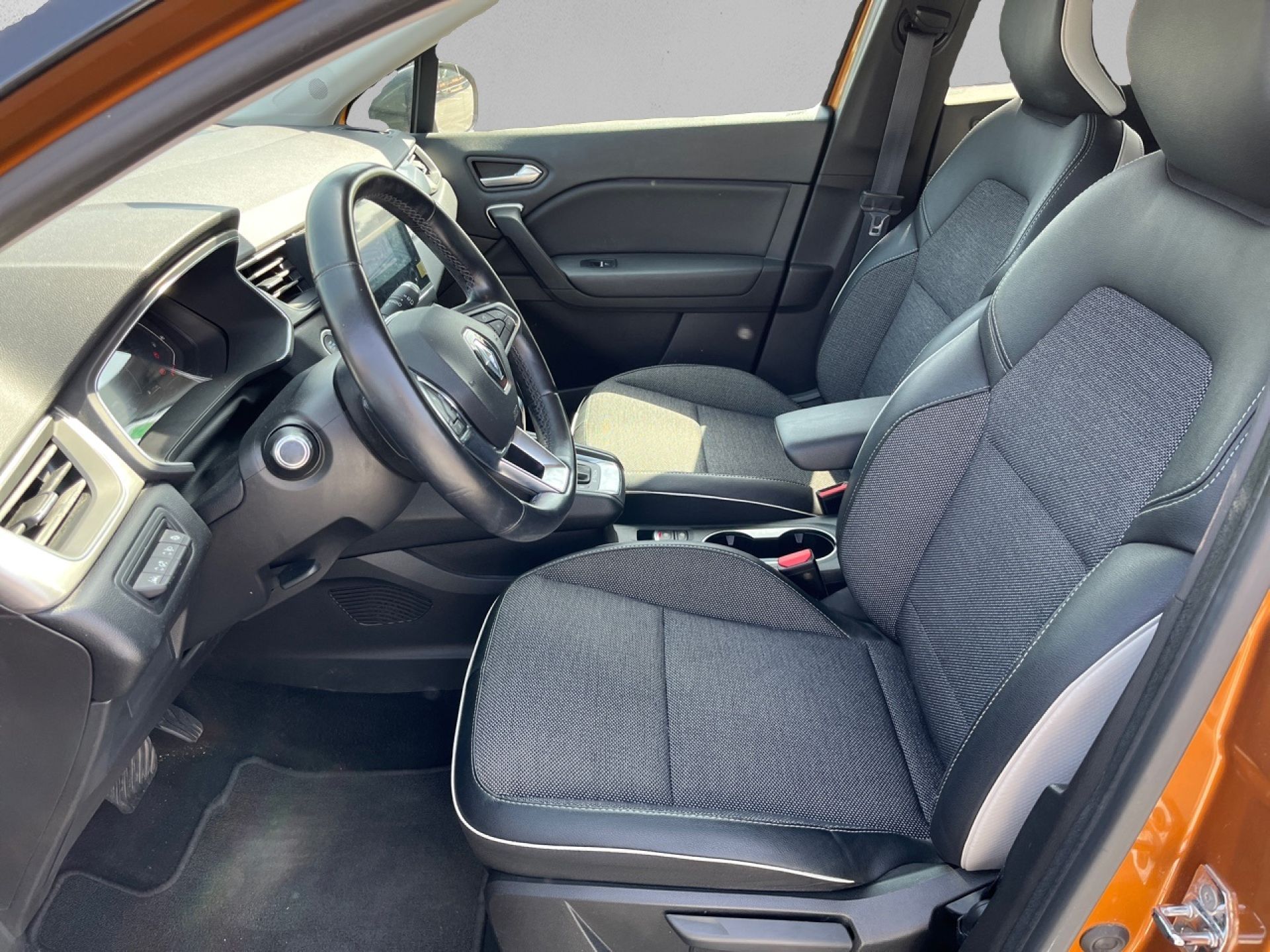 Renault Captur - 11