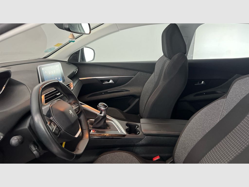 Peugeot 3008 - 12