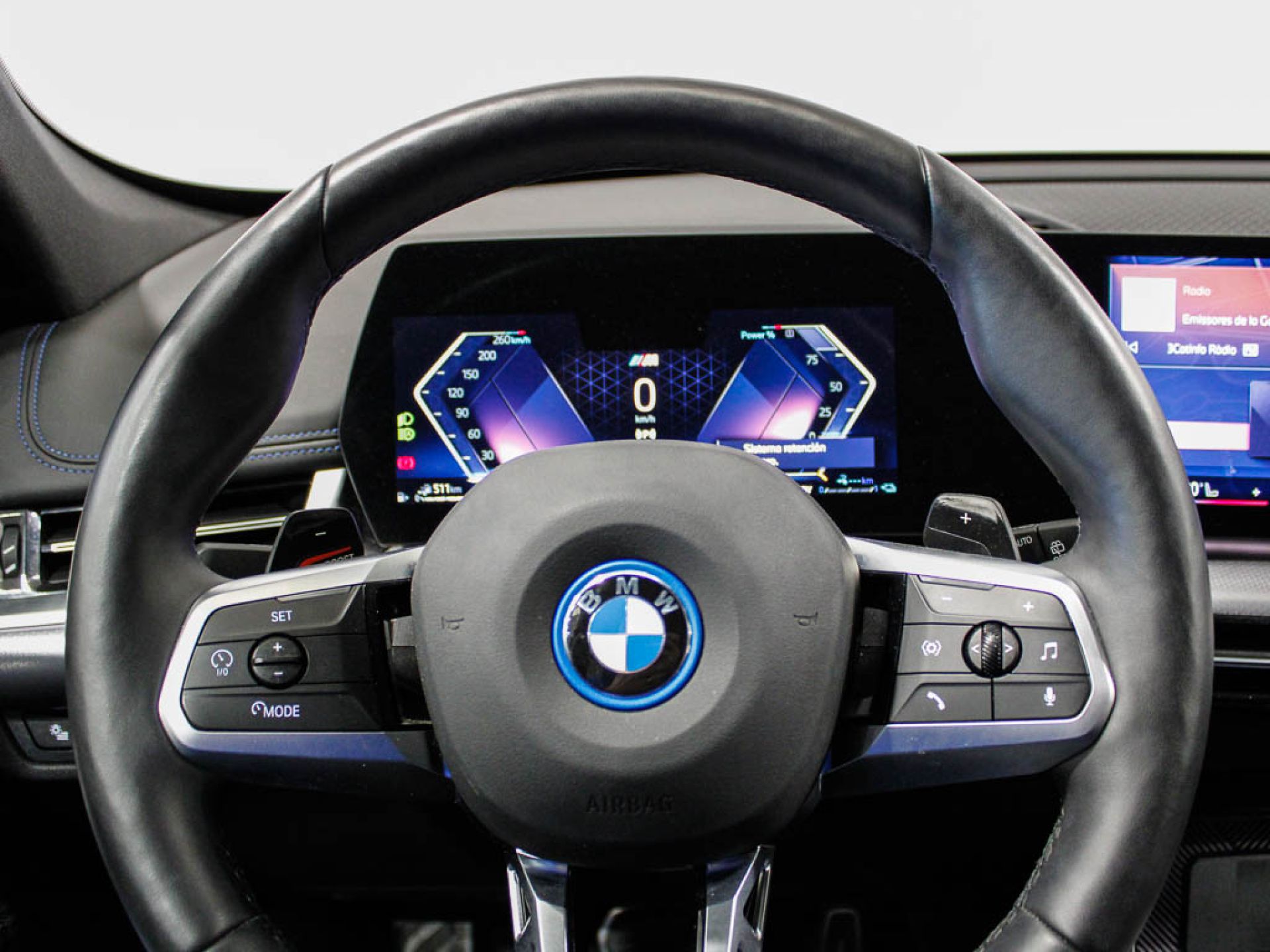 BMW X1 - 12