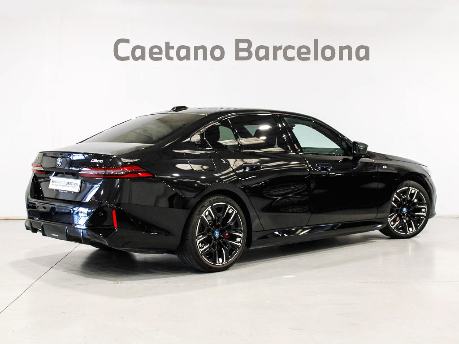 BMW i5 - 4