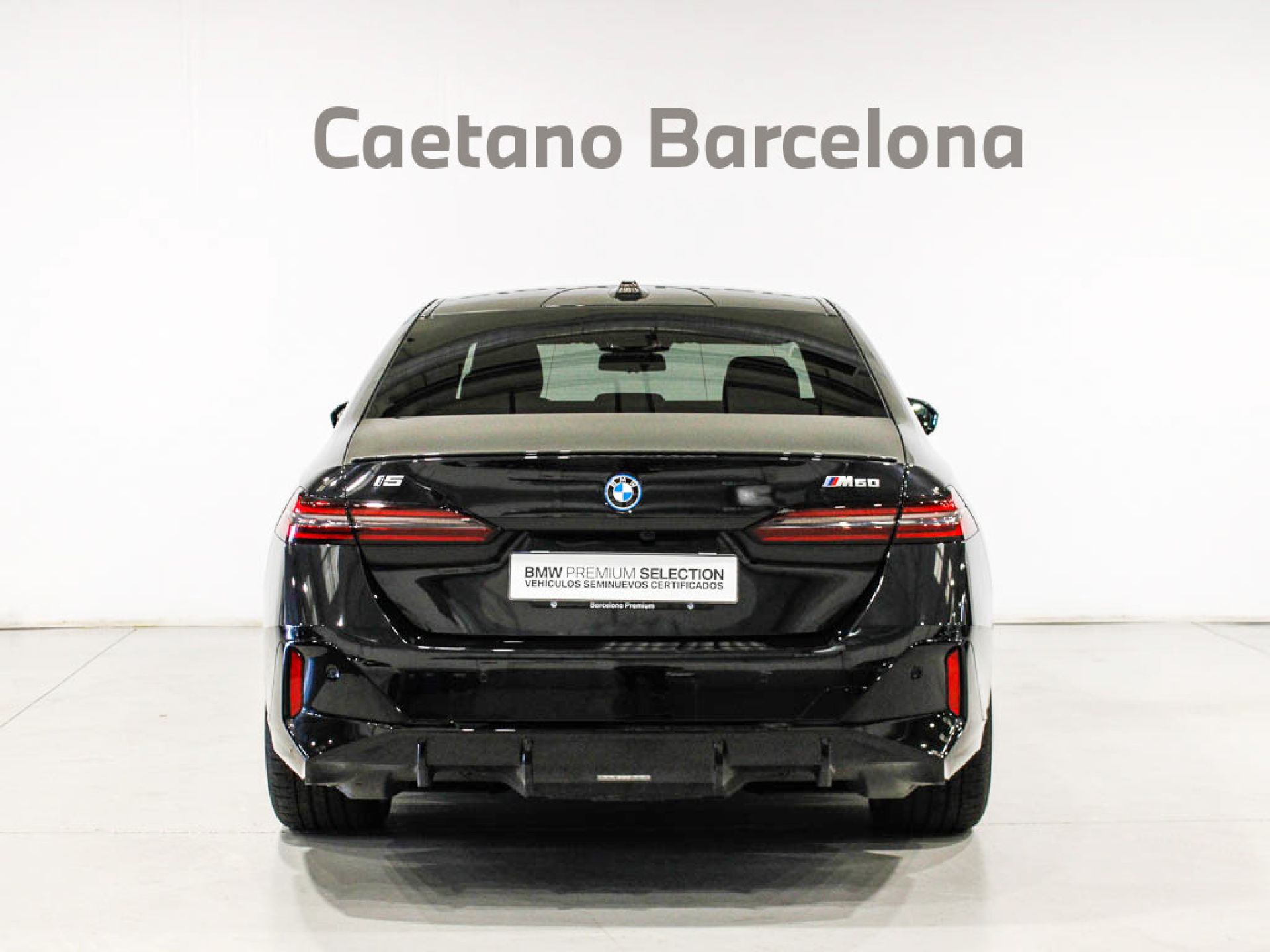 BMW i5 - 5