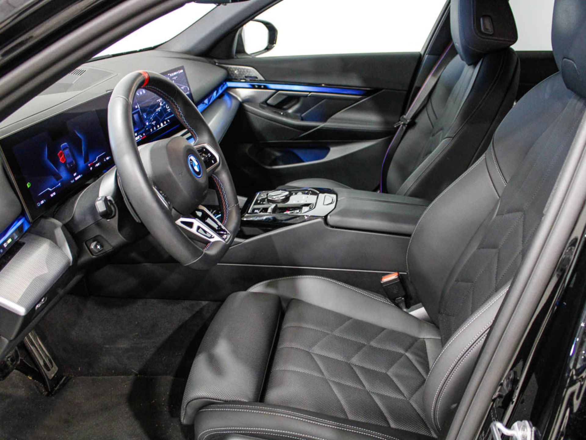 BMW i5 - 10