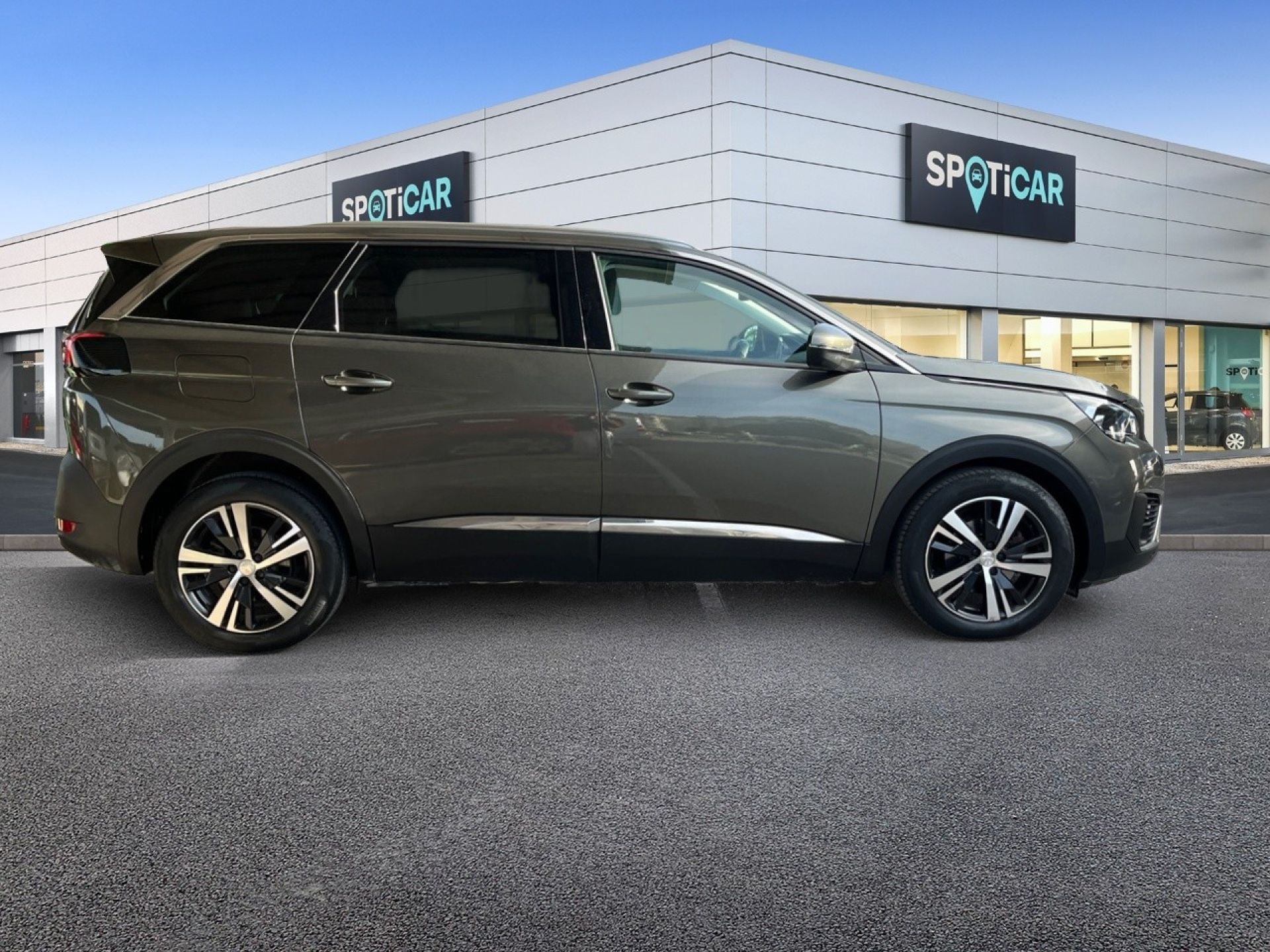 Peugeot 5008 - 5