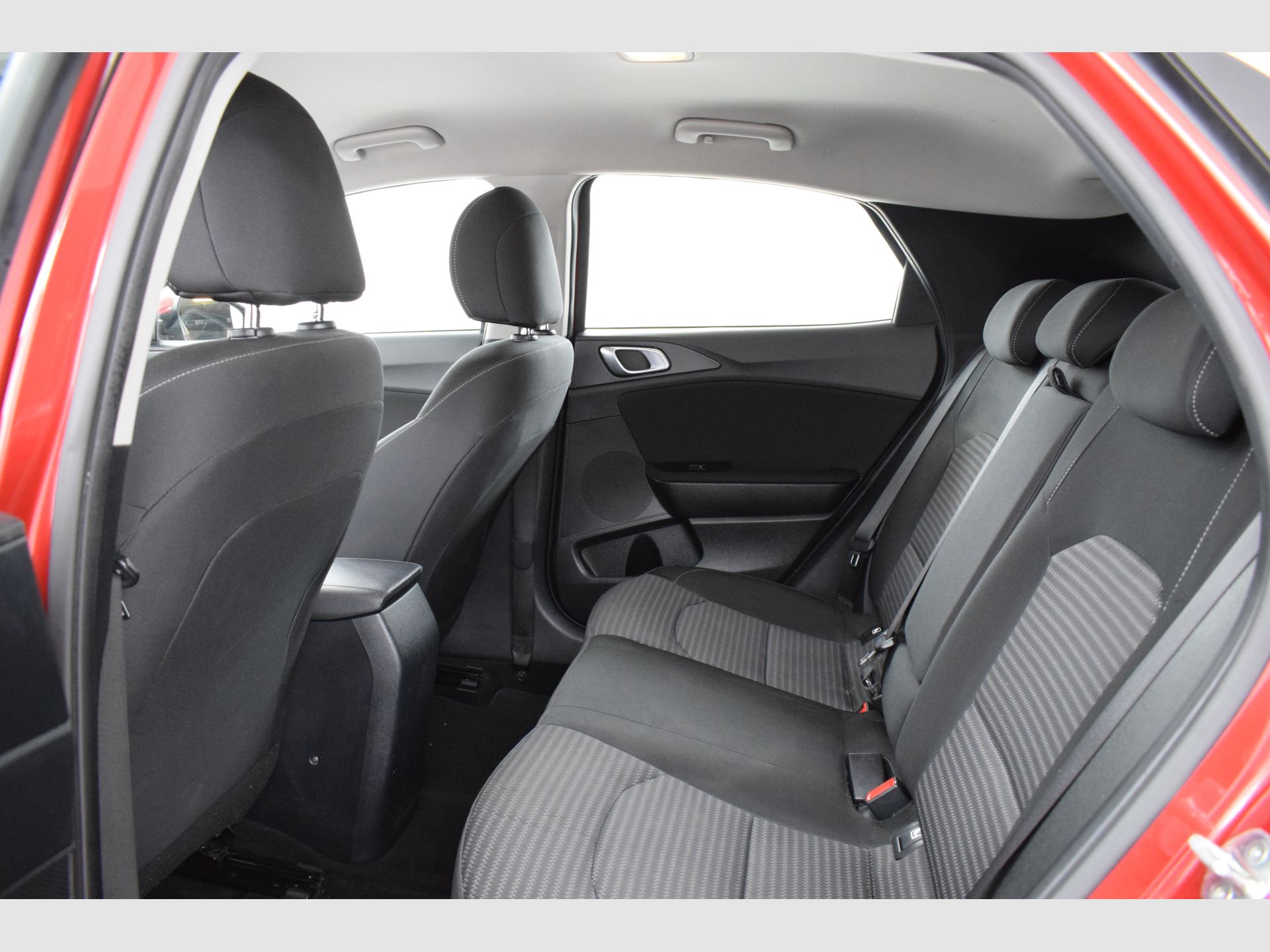 Kia XCeed - 11