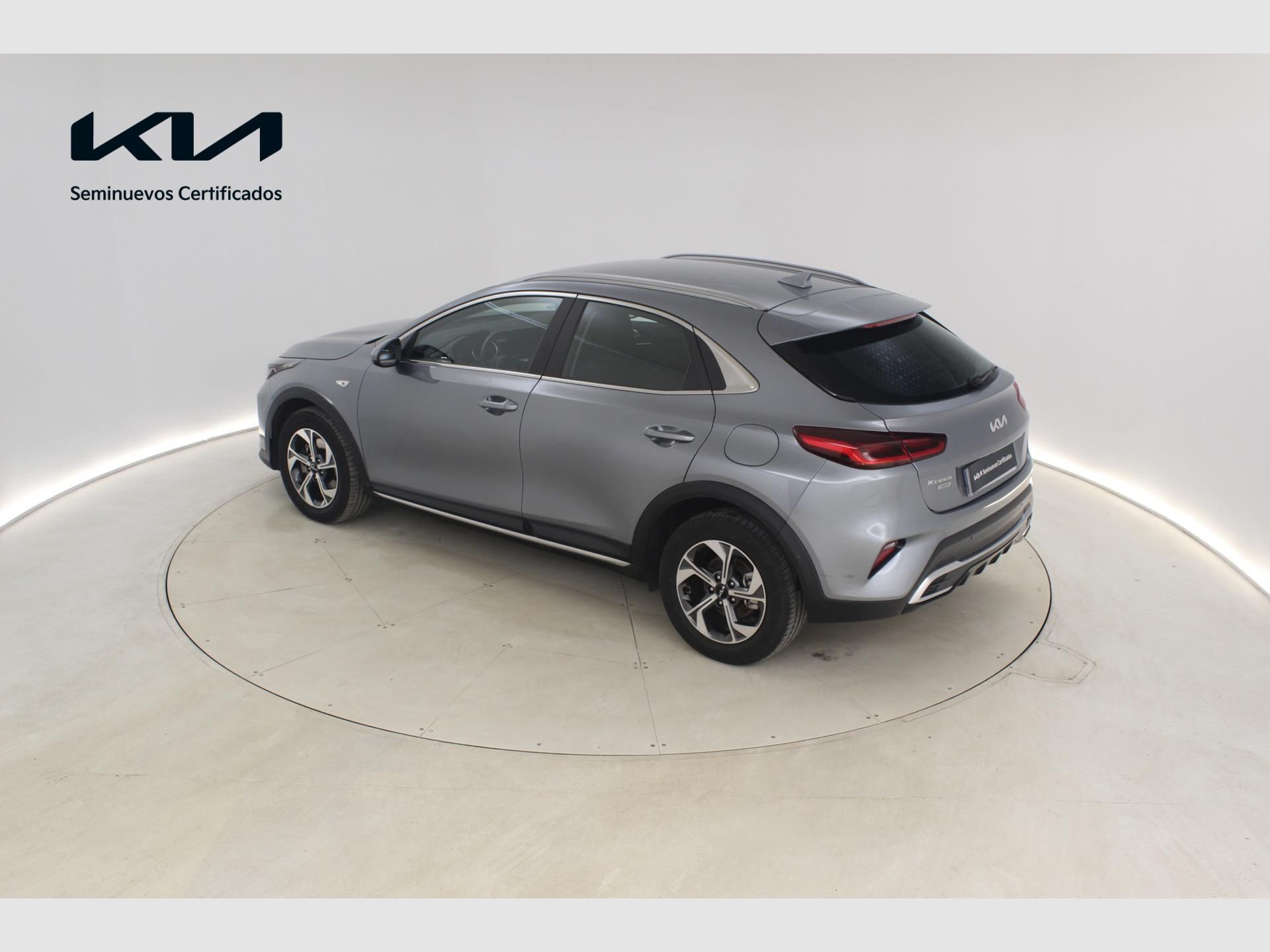 Kia XCeed - 4