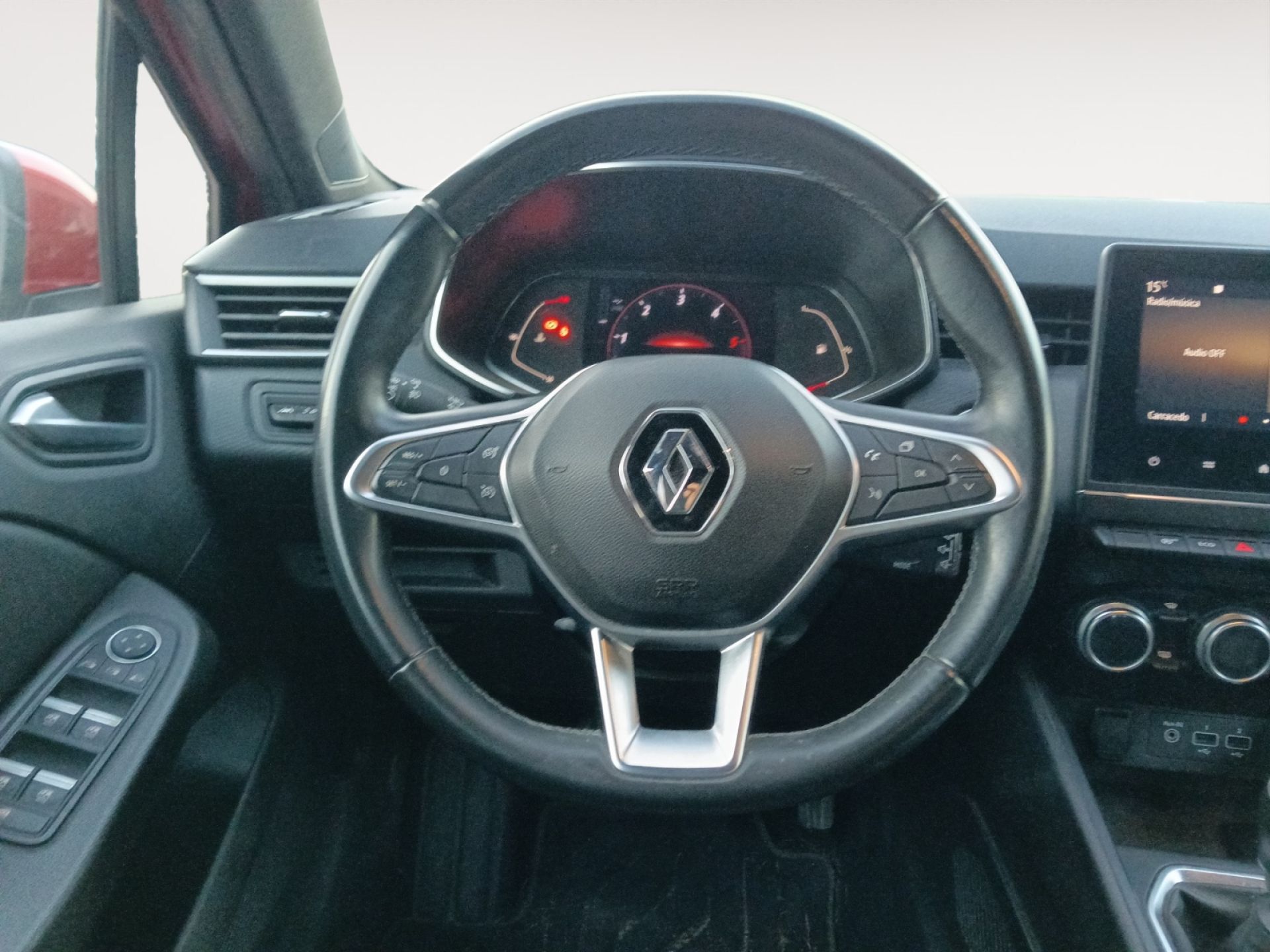 Renault Clio - 10