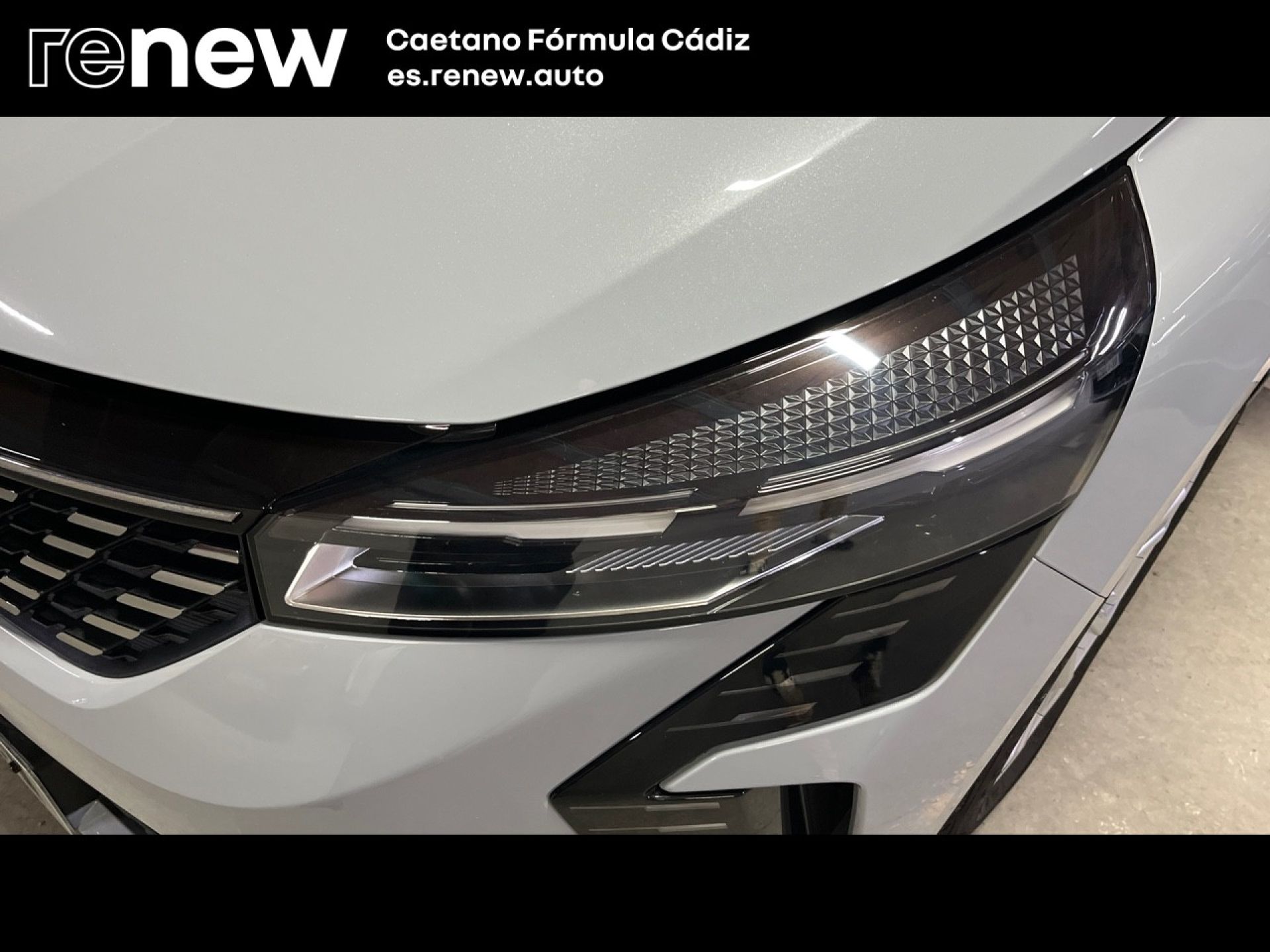 Renault Clio - 9