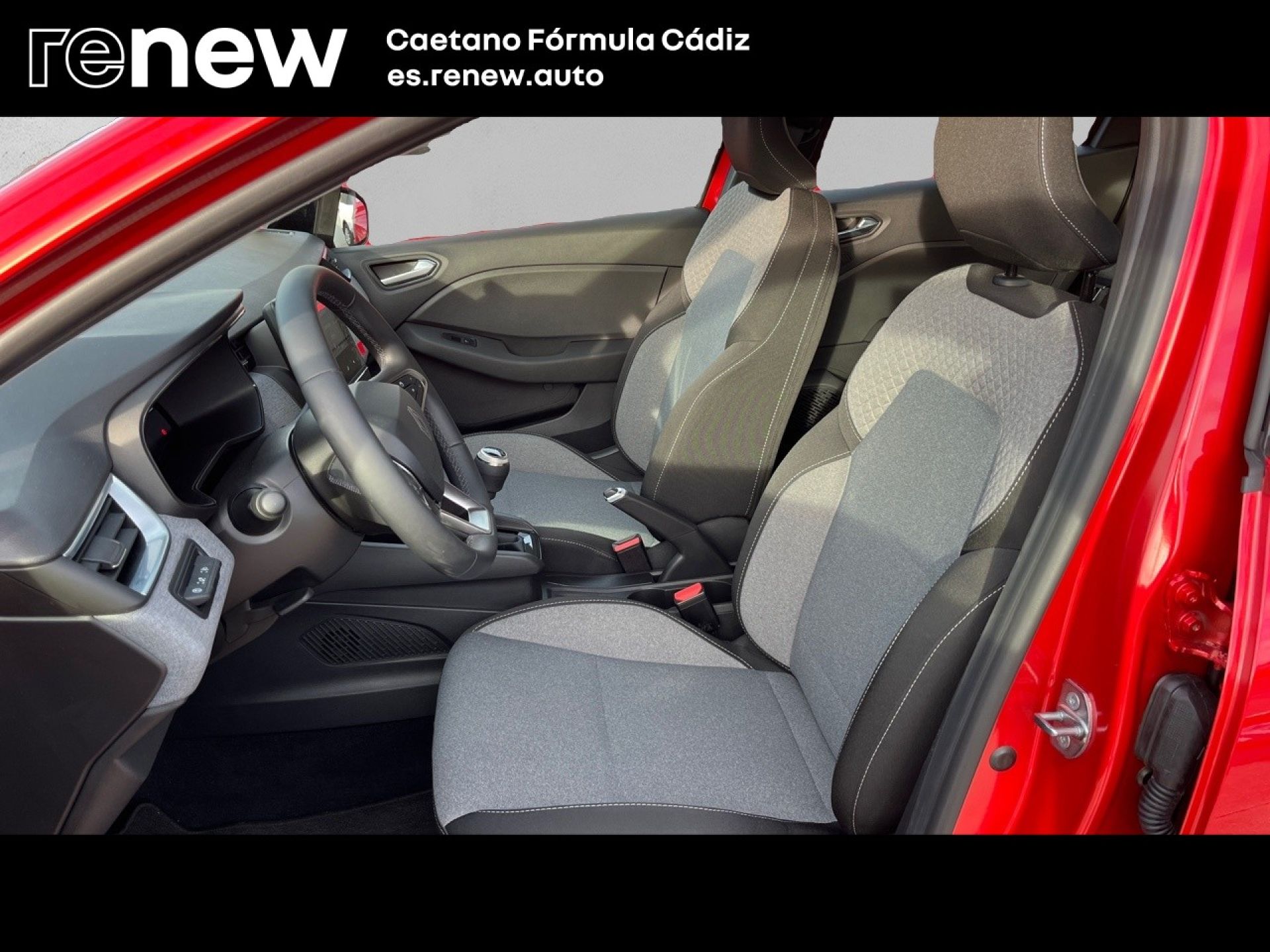 Renault Clio - 11