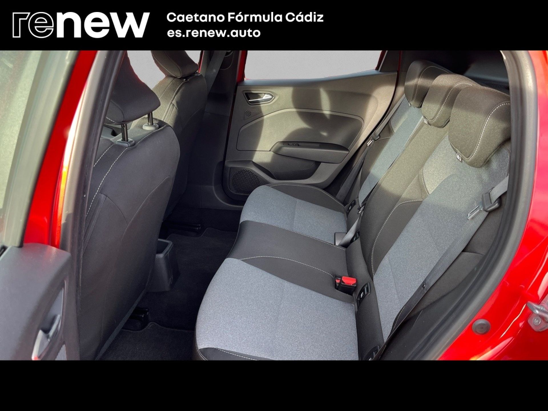 Renault Clio - 12