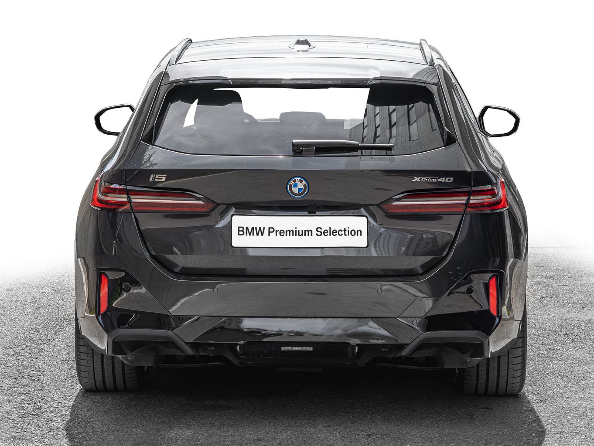 BMW i5 - 3