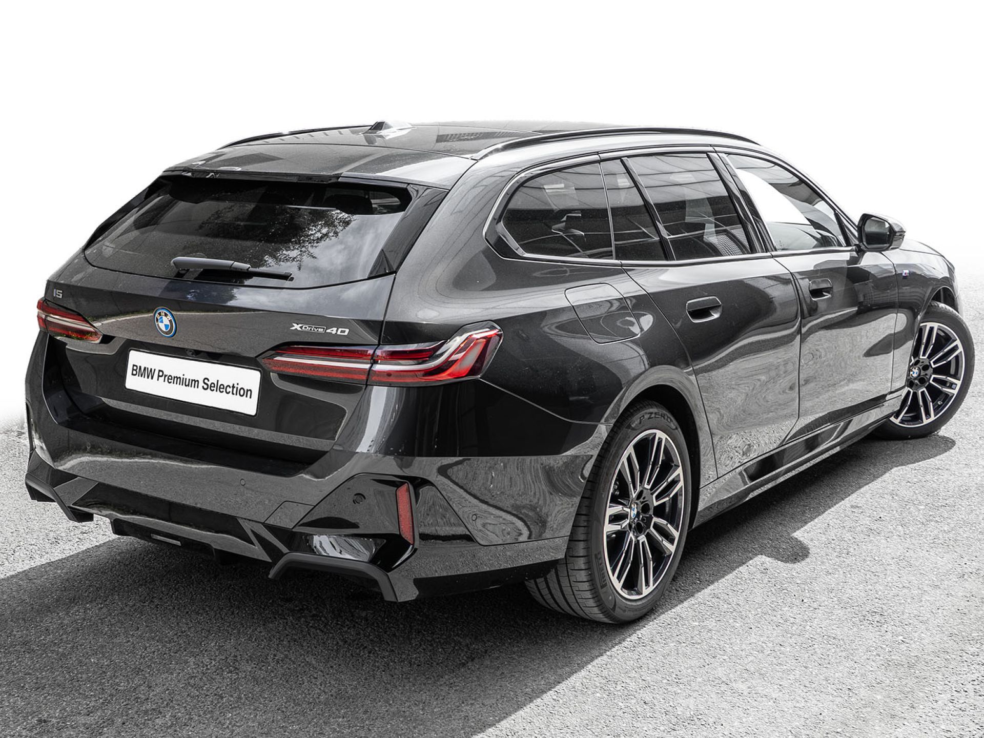 BMW i5 - 2