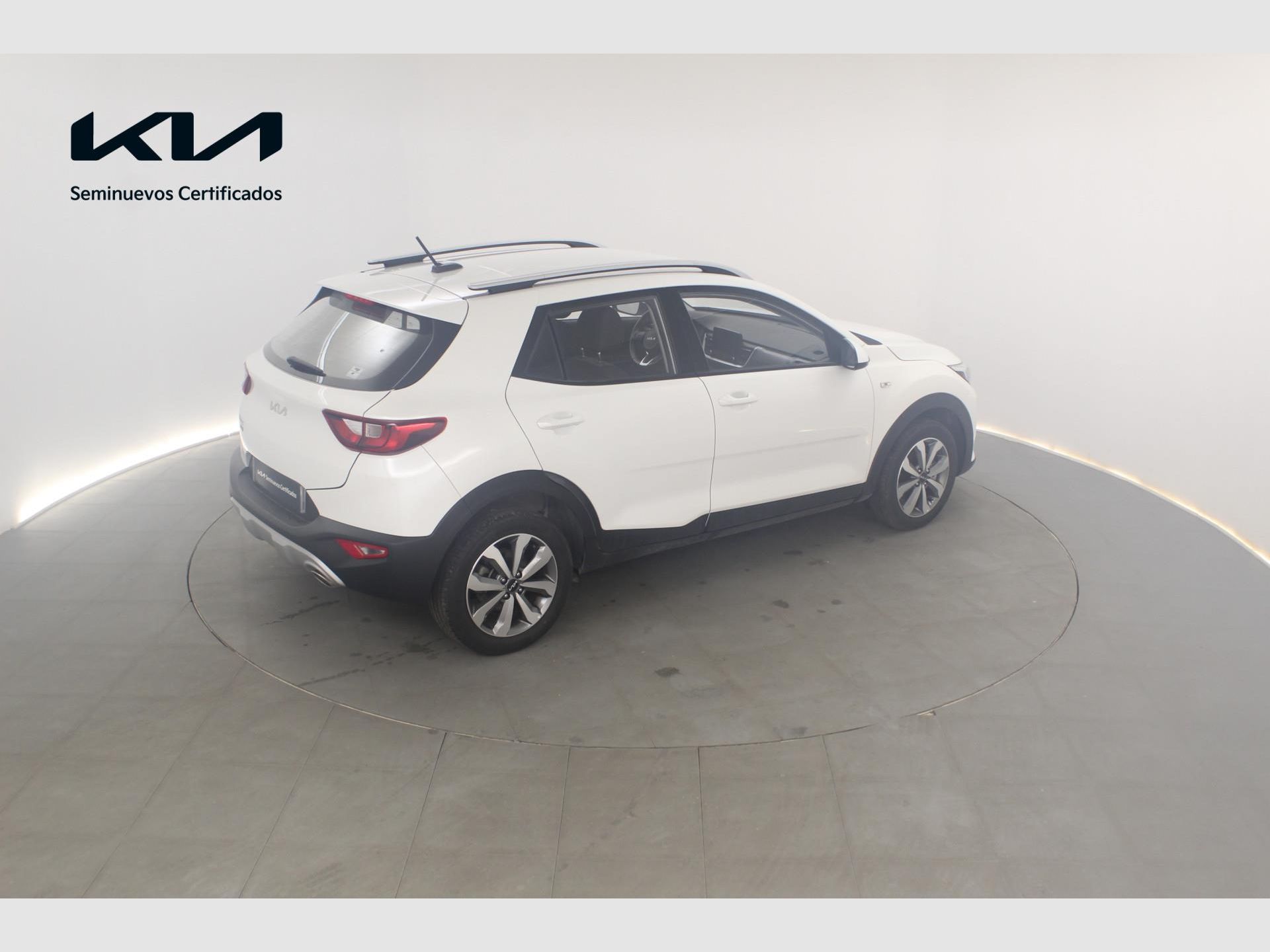 Kia Stonic - 10