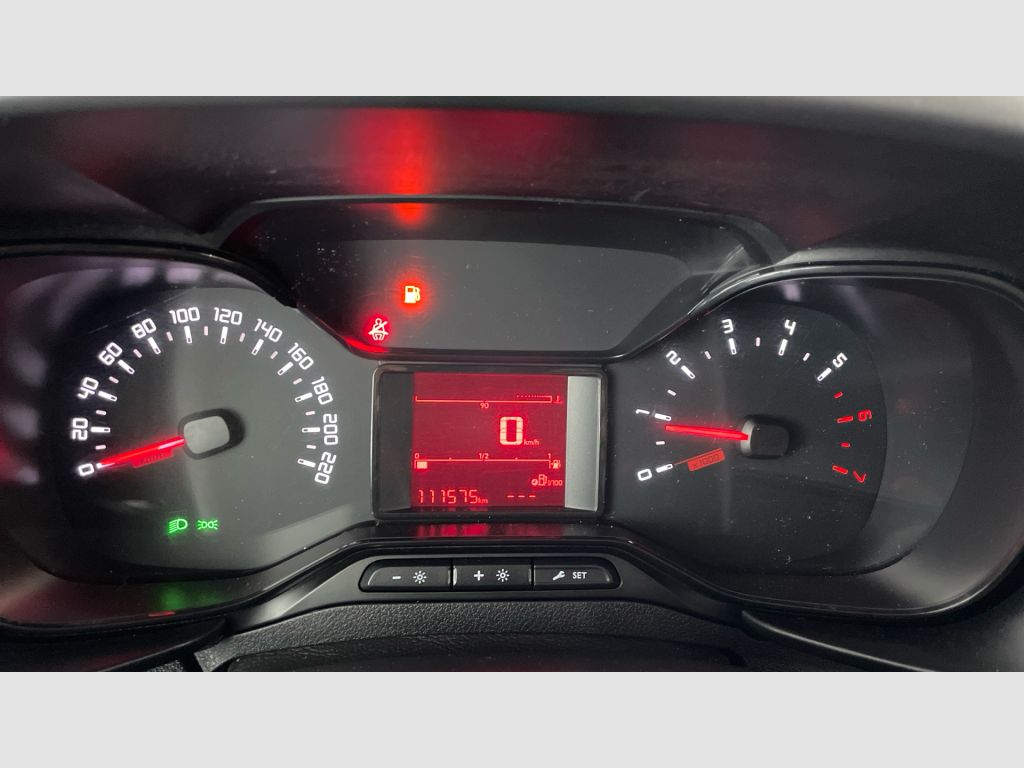 TOYOTA Proace City - 10