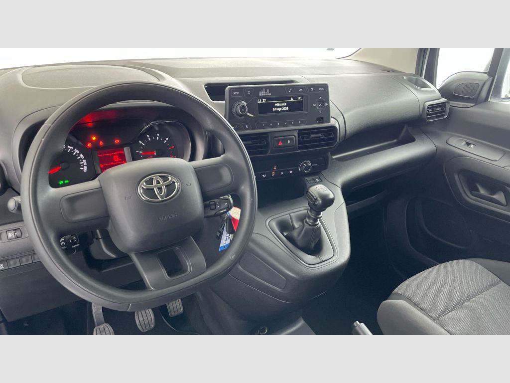 TOYOTA Proace City - 11