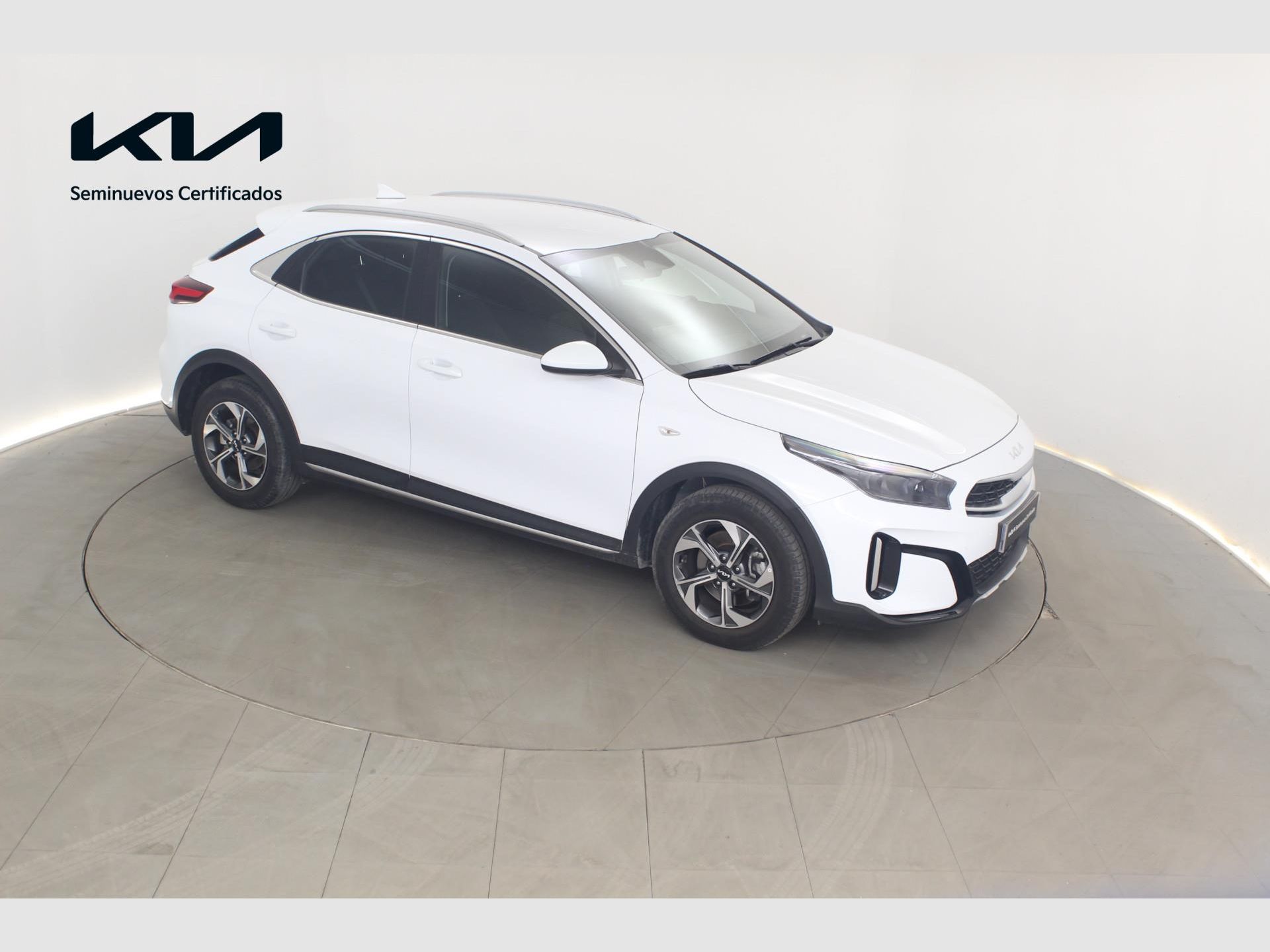 Kia XCeed - 8
