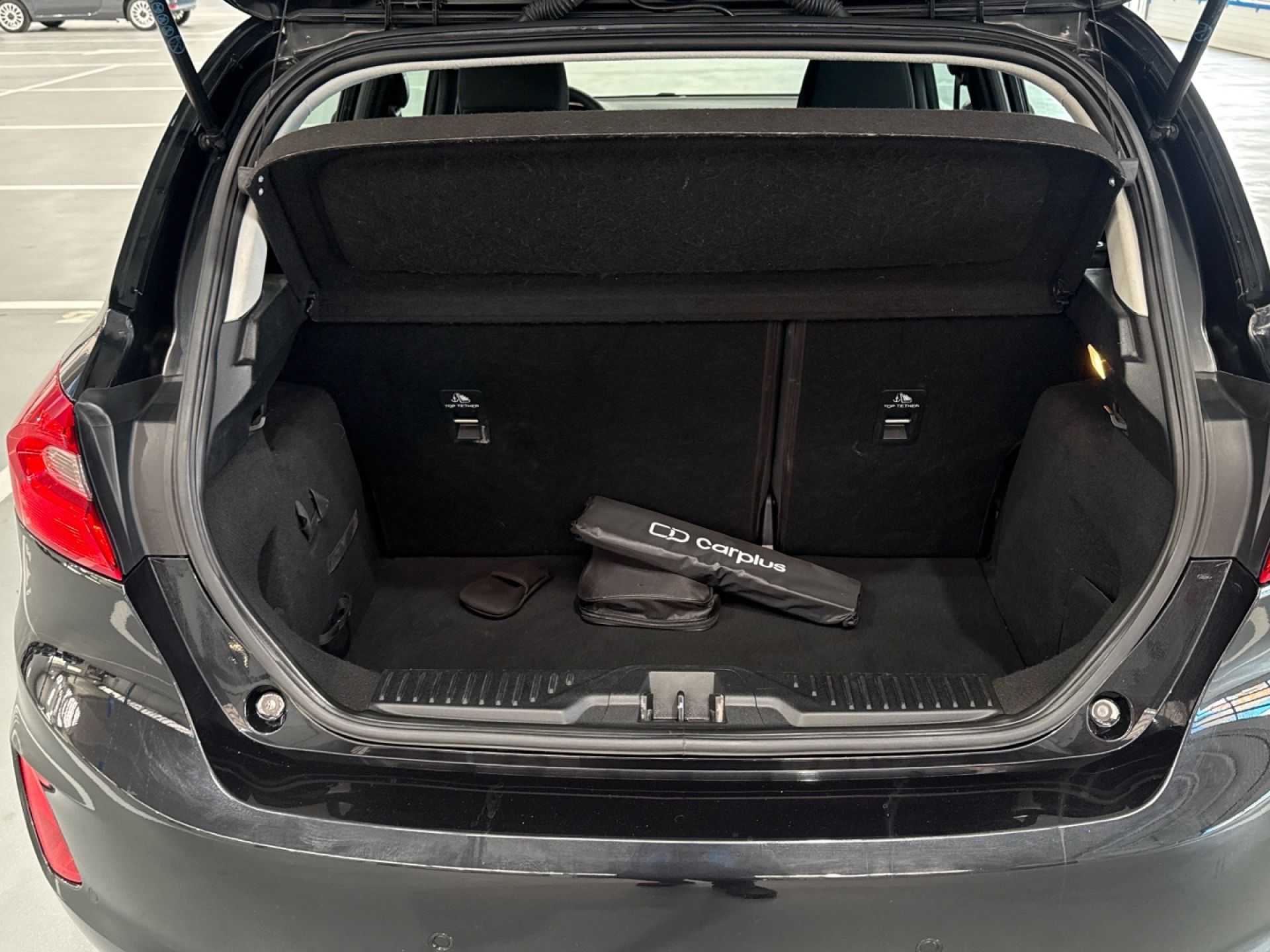 Ford Fiesta - 12