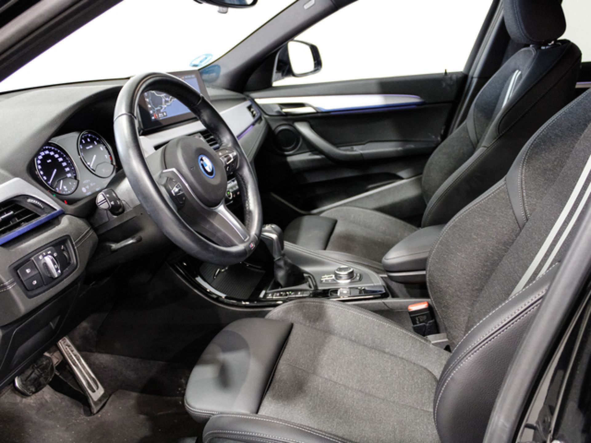 BMW X2 - 10