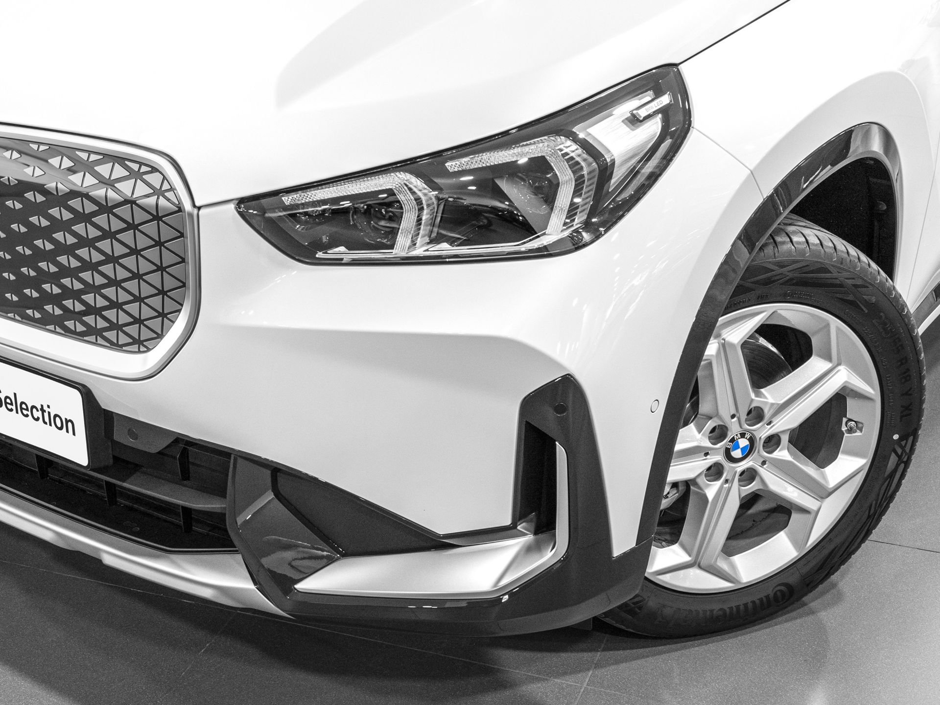 BMW iX1 - 6