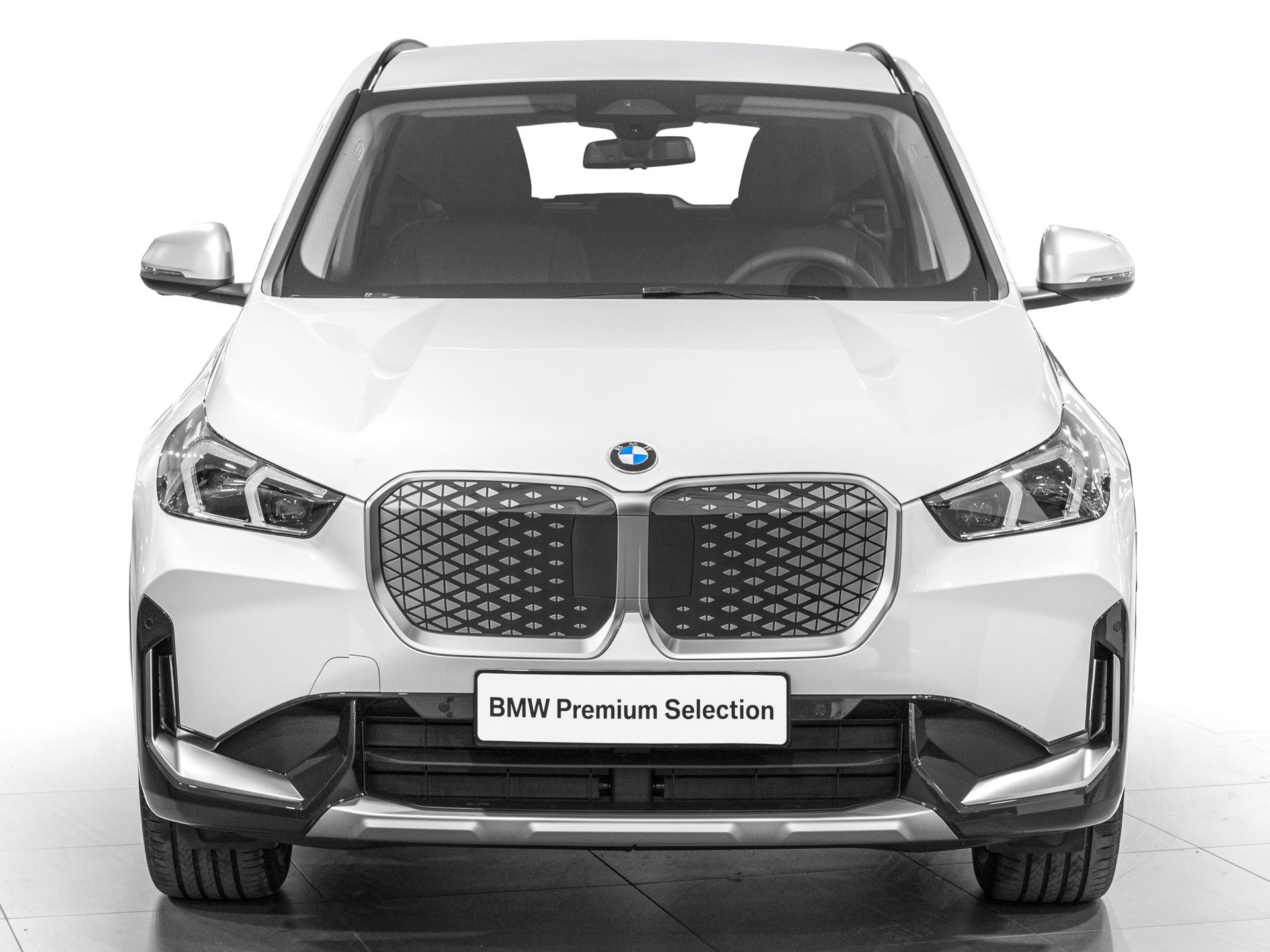 BMW iX1 - 2