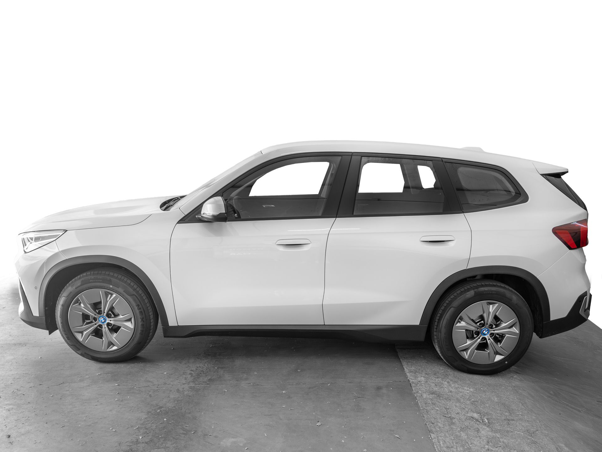 BMW iX1 - 3